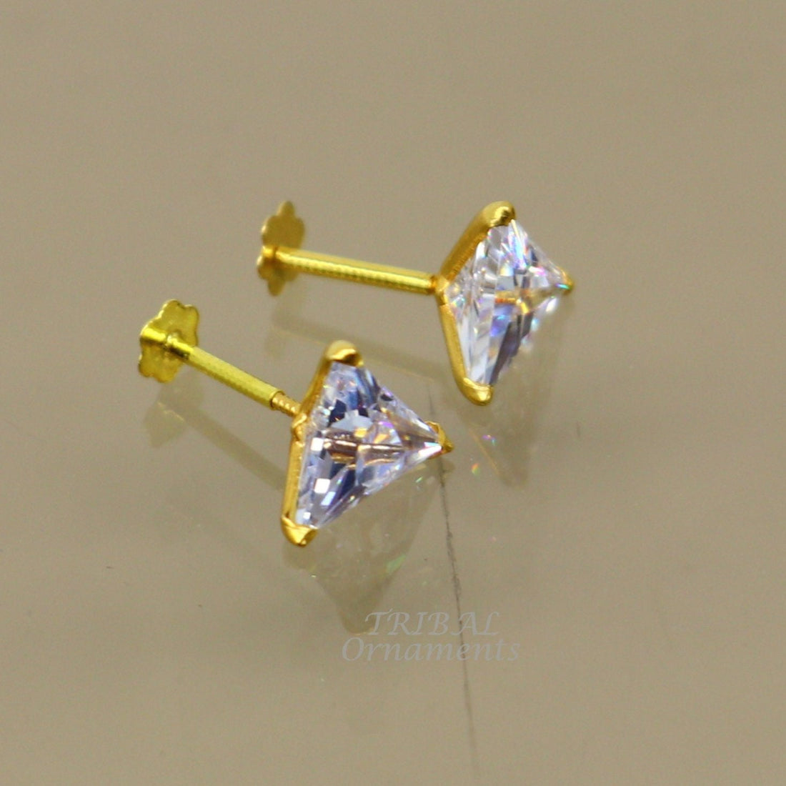 6mm 18kt yellow gold handmade single stone Triangle shape stud earring cartilage earring customized unisex screw back stud jewelry er147 - TRIBAL ORNAMENTS