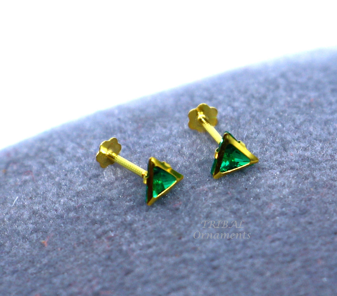 4mm 18kt yellow gold handmade single green stone Triangle shape stud earring cartilage earring customized unisex screw back jewelry er151 - TRIBAL ORNAMENTS