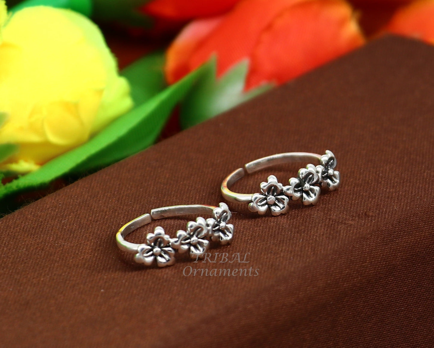 925 sterling silver uniquely handcrafted flower style oxidized toe rings. best brides wedding jewelry tribal jewelry ytr16 - TRIBAL ORNAMENTS