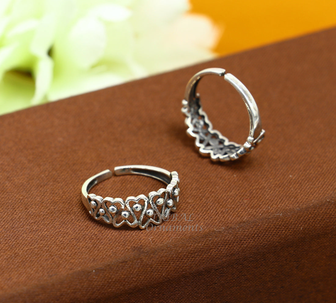 925 sterling silver uniquely handcrafted flower style oxidized toe rings. best brides wedding jewelry tribal jewelry ytr17 - TRIBAL ORNAMENTS