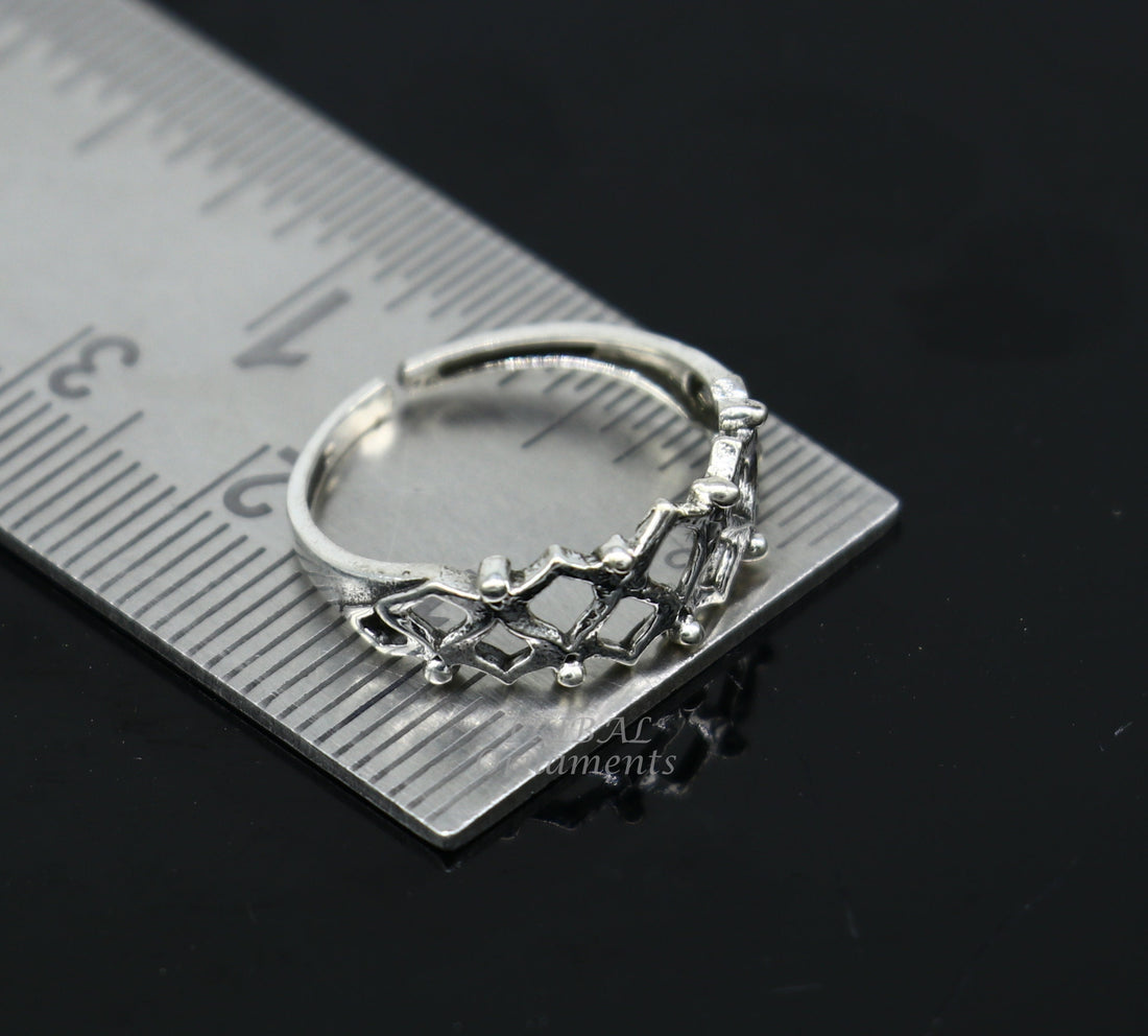 925 sterling silver handcrafted unique design vintage ethnic design brides toe ring for girl's women's ytr27 - TRIBAL ORNAMENTS