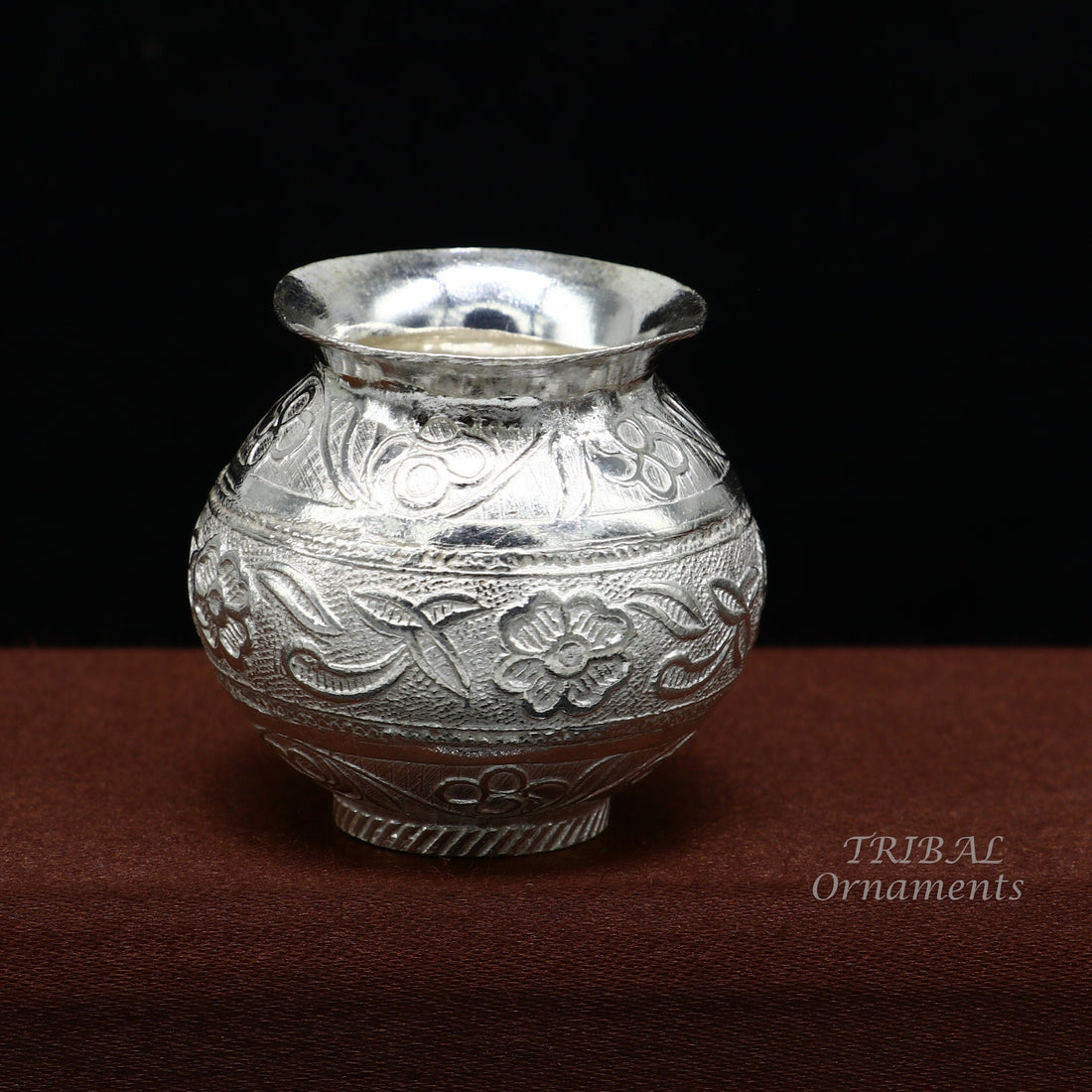 Pure 925 sterling silver handmade plain small Kalash or pot, unique special silver puja article, water or milk kalash pot india su825 - TRIBAL ORNAMENTS