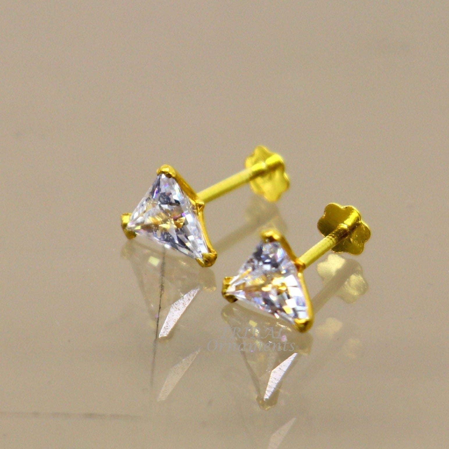 5mm 18kt yellow gold handmade single stone Triangle shape stud earring cartilage earring customized unisex screw back stud jewelry er148 - TRIBAL ORNAMENTS