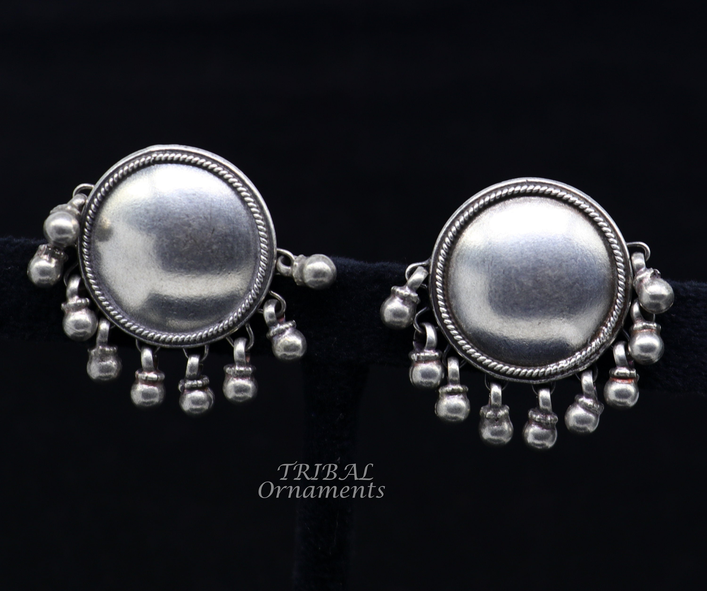 Delicate Plain Silver Earrings Manufacturer, Delicate Plain Silver Earrings  Exporter, Supplier