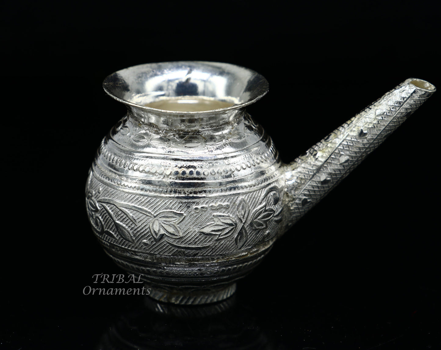 Sterling silver handmade plain small Kalash or pot, unique silver karwa choth puja article, shiva Abhishek kalash pot india su824 - TRIBAL ORNAMENTS