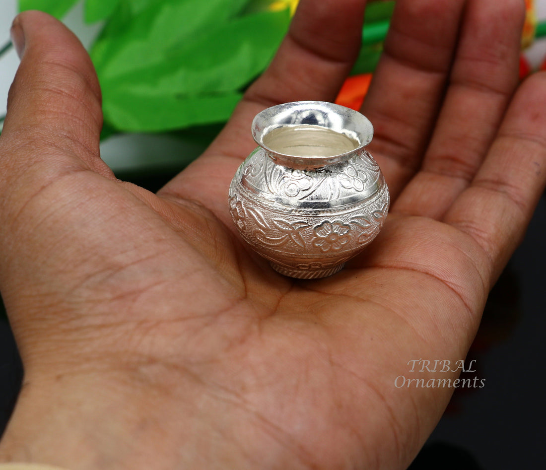 Pure 925 sterling silver handmade plain small Kalash or pot, unique special silver puja article, water or milk kalash pot india su825 - TRIBAL ORNAMENTS