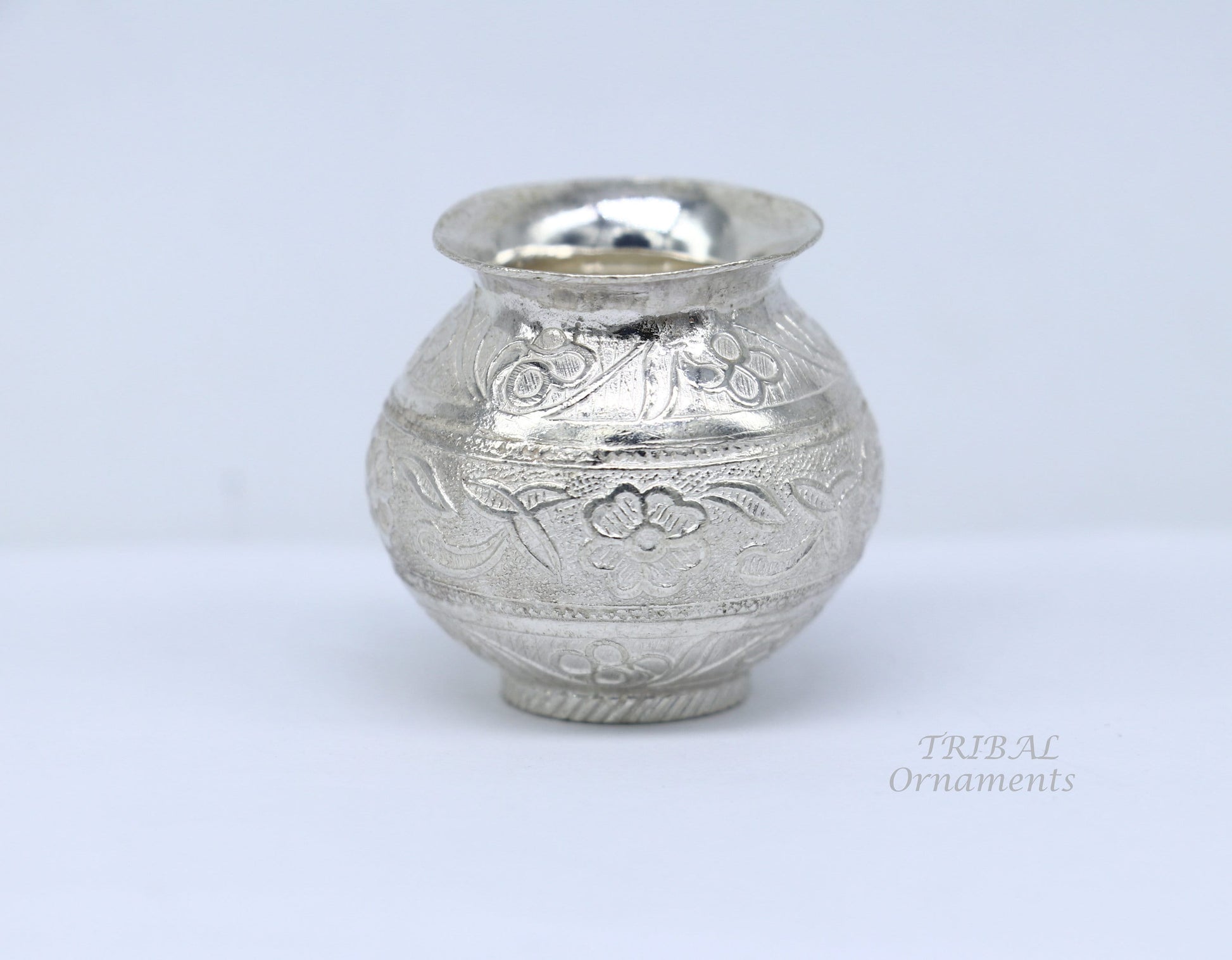 Pure 925 sterling silver handmade plain small Kalash or pot, unique special silver puja article, water or milk kalash pot india su825 - TRIBAL ORNAMENTS