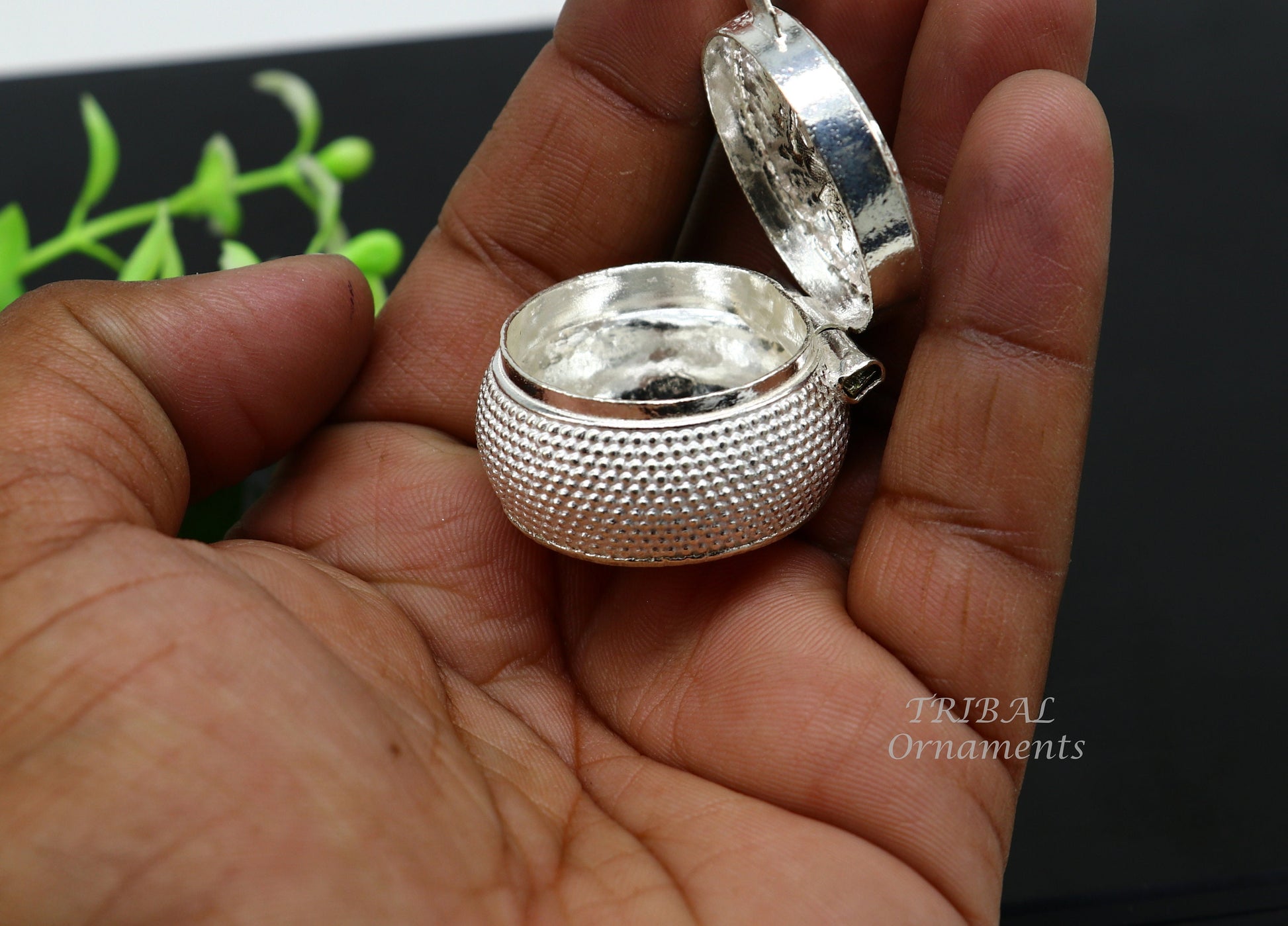 Vintage egal design 925 sterling silver handmade trinket box, eye kajal box, container box, kumkum box, sindur box, best brides gift stb381 - TRIBAL ORNAMENTS