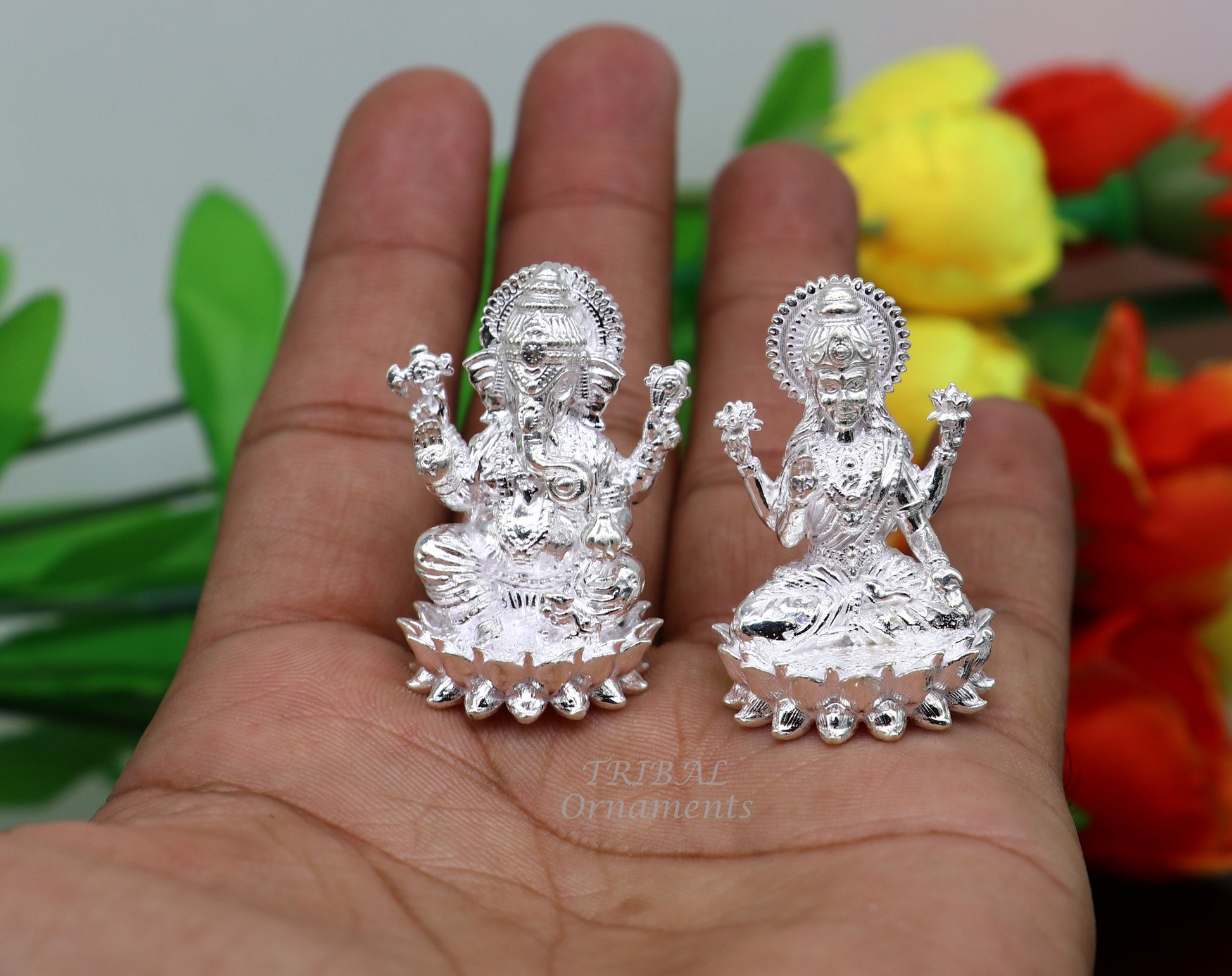 1.5" 925 Sterling silver handmade gorgeous Hindu idols Laxmi and Ganesha statue, puja article figurine, home décor Diwali puja gift art557 - TRIBAL ORNAMENTS