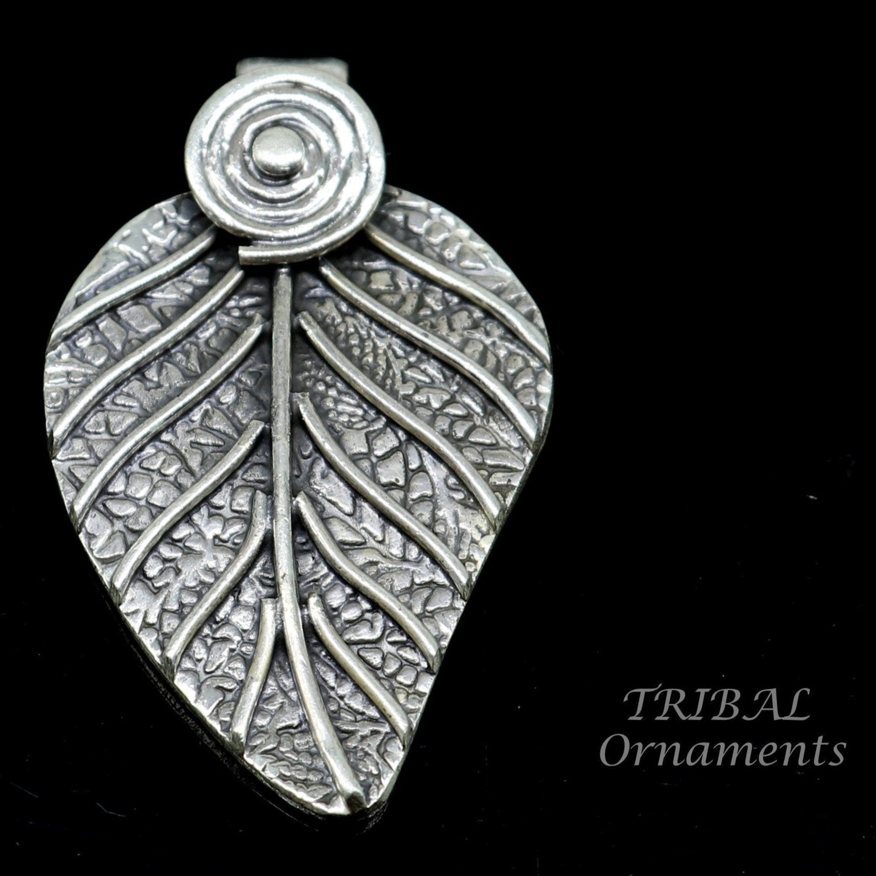 925 sterling silver tree leaf design pendant excellent Vintage chitai/nakshi work design handmade ethnic belly dance jewelry nsp480 - TRIBAL ORNAMENTS