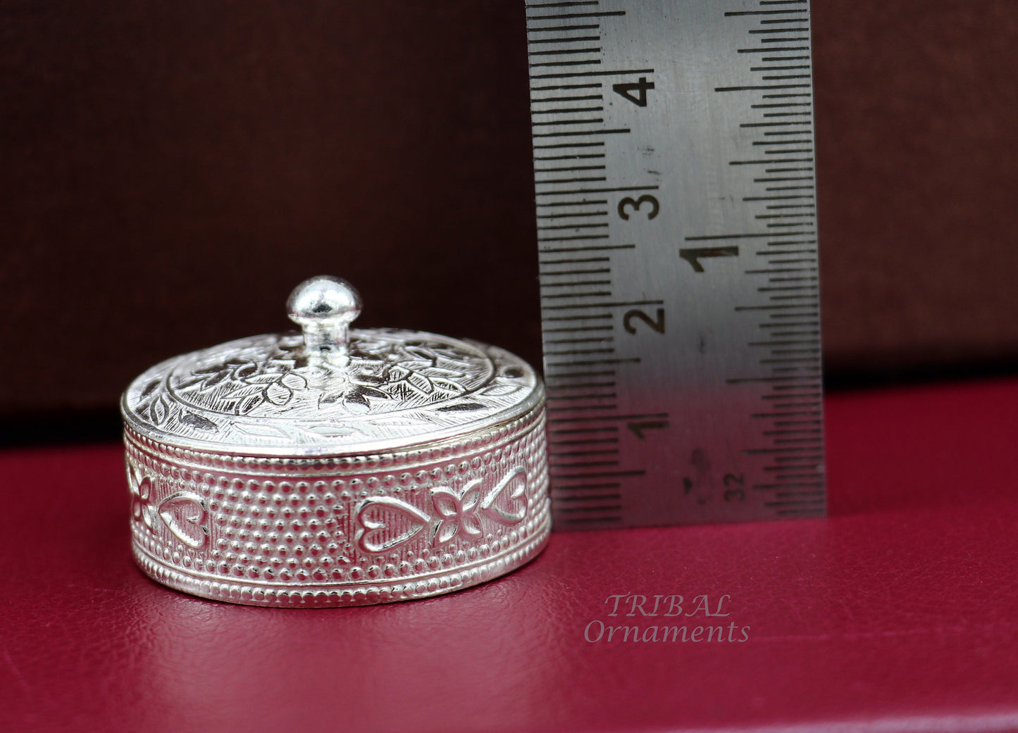 925 sterling silver unique antique design handmade brides eyes kajal box, surma box, kumkum sindur box, small trinket box article stb403 - TRIBAL ORNAMENTS