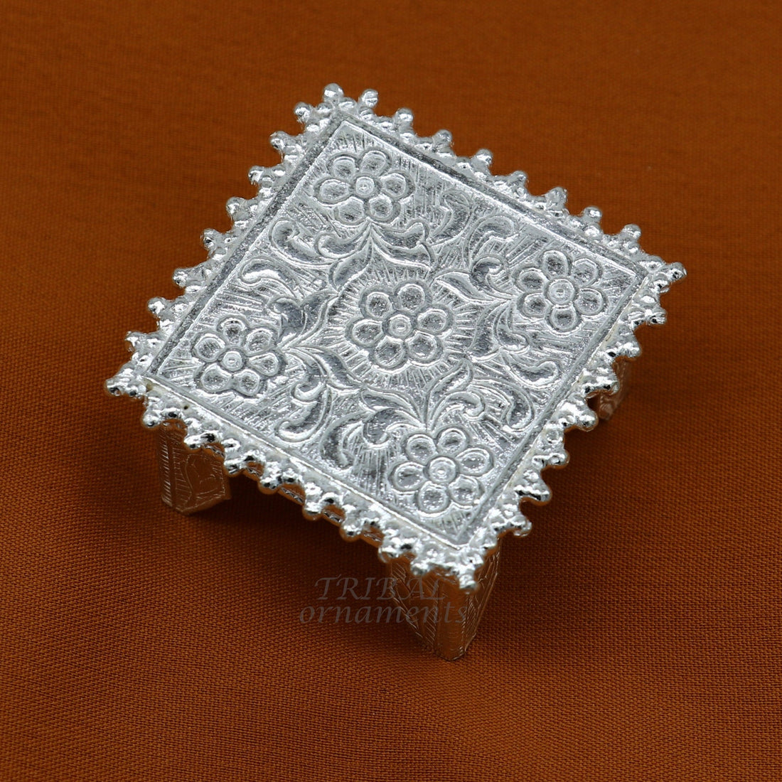 1.6" Vintage design Sterling silver handmade customize small square shape table/bazot/chouki, excellent home puja utensils temple art su952 - TRIBAL ORNAMENTS