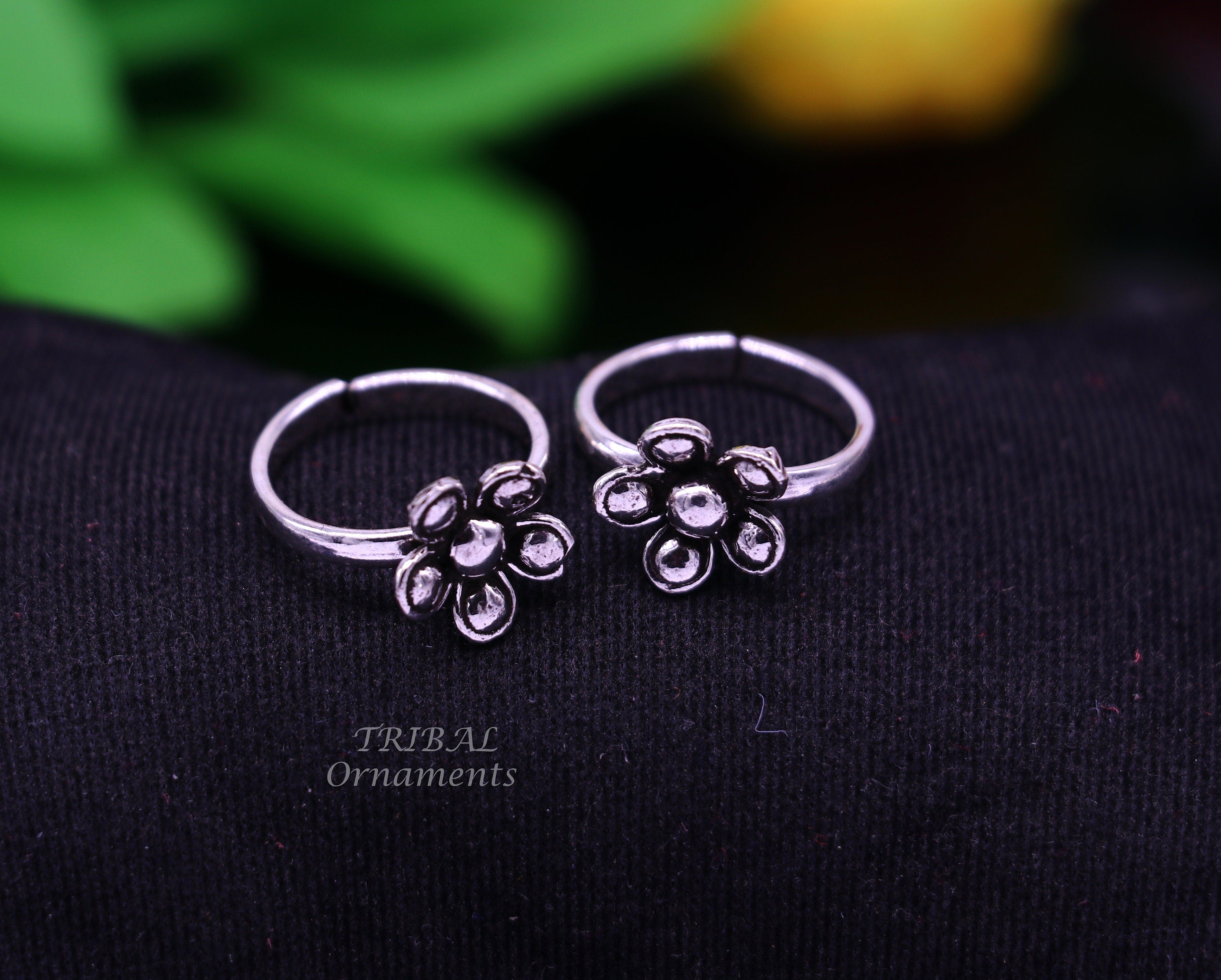 Buy Praavy 925 Oxidised Silver Four Flower Adjustable Toe Ring Online