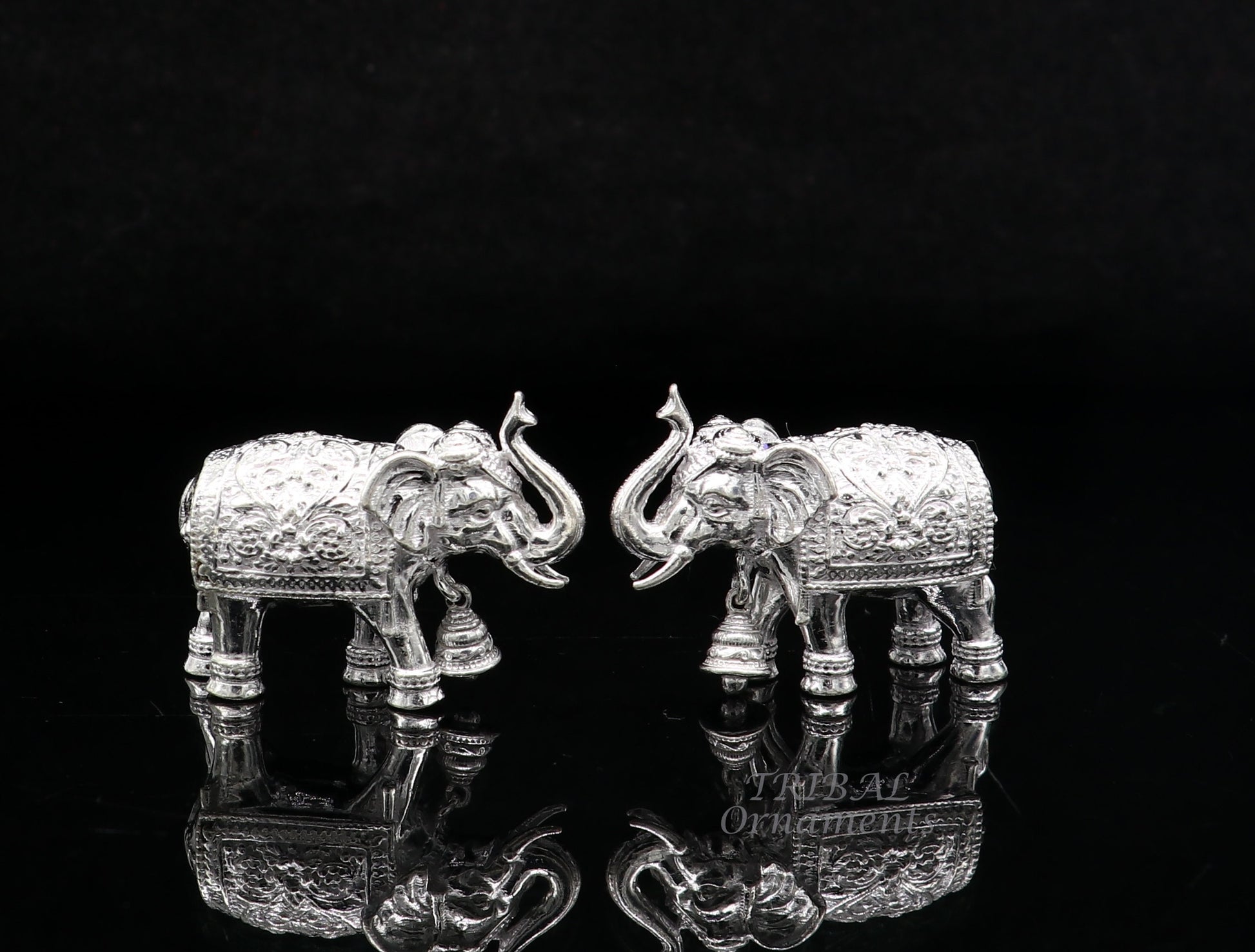 Sollid 925 Sterling silver Divine Elephant statues, puja articles figurines, best silver article for your homes wealth and prosperity art569 - TRIBAL ORNAMENTS