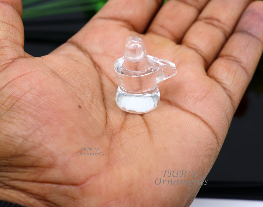 Natural sphatik crystal stone divine lor shiva lingam statue, amazing sphatik lingam puja article for wealth and prosperity stna17 - TRIBAL ORNAMENTS