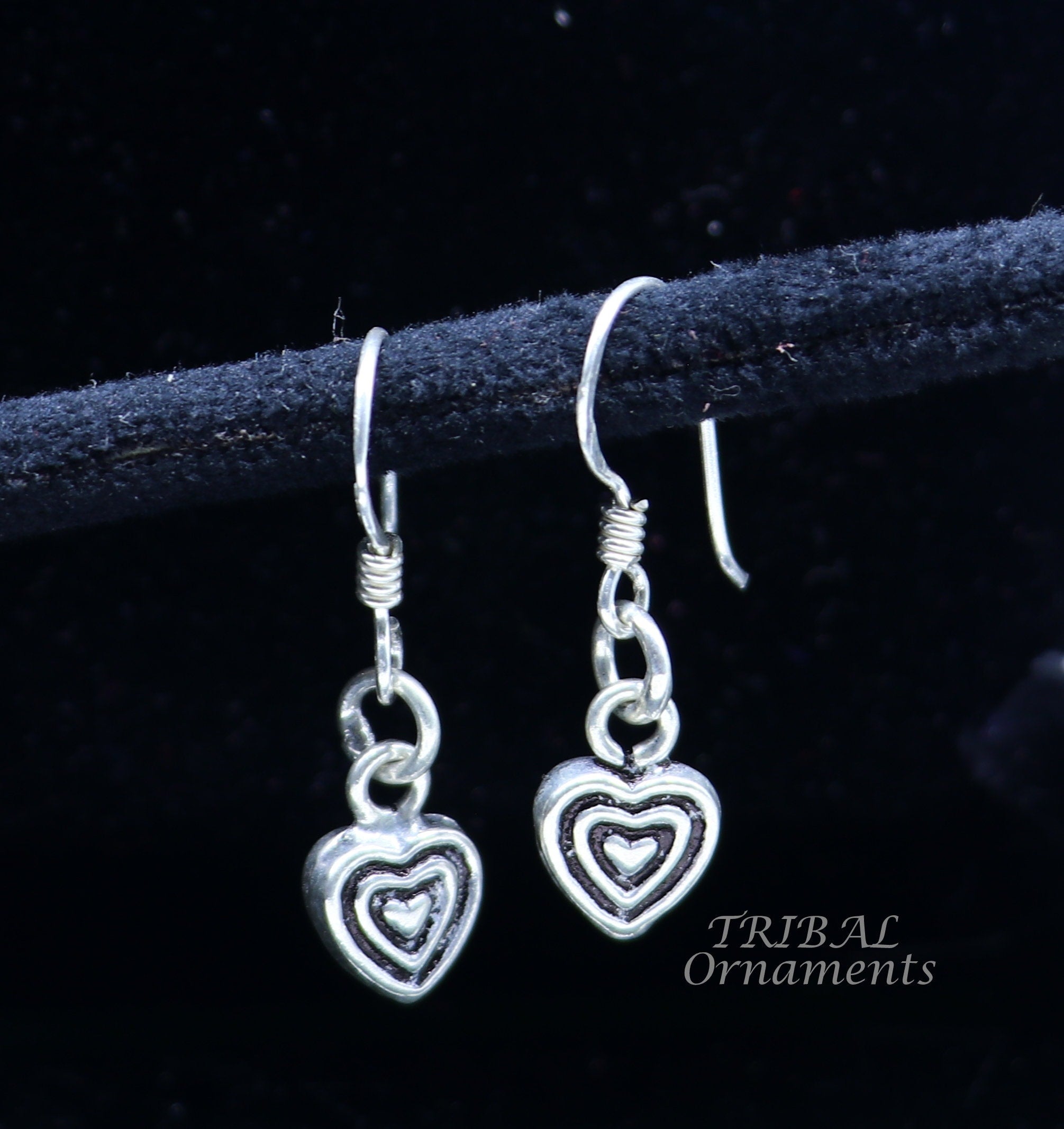 Tiny Heart Dangle Earrings – Native-Seeds-Search