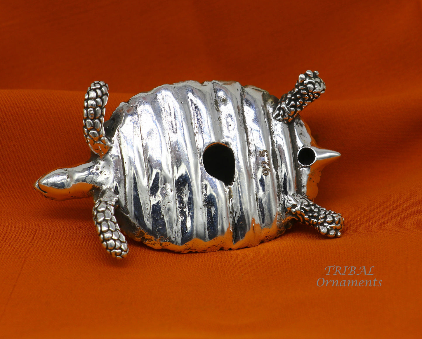 925 Sterling silver vintage antique design small tortoise statue or sculpture, best puja article for wealth and prosperity for home art575 - TRIBAL ORNAMENTS