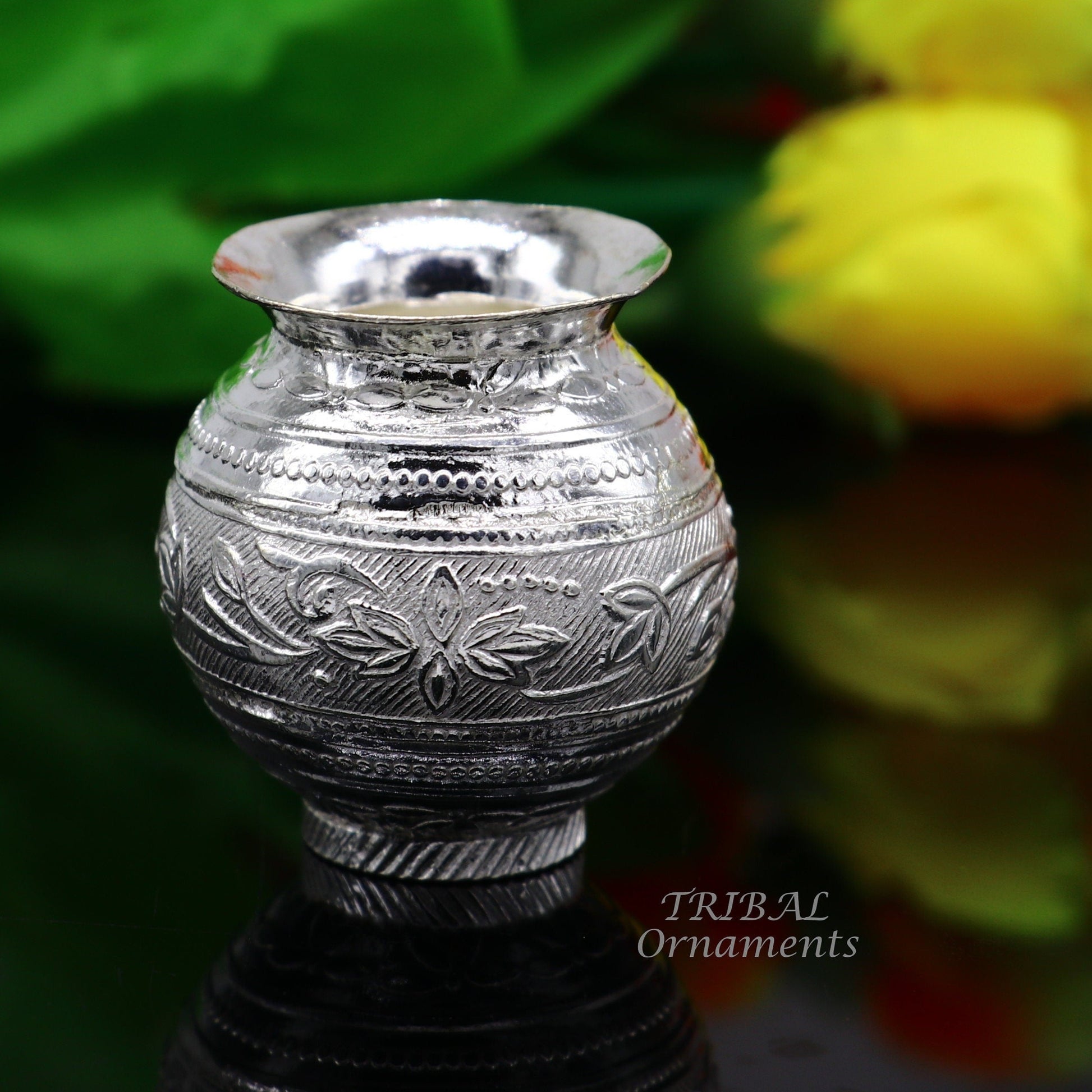 Pure 925 sterling silver handmade plain small Kalash or pot, unique special silver puja article, water or milk kalash pot india su969 - TRIBAL ORNAMENTS