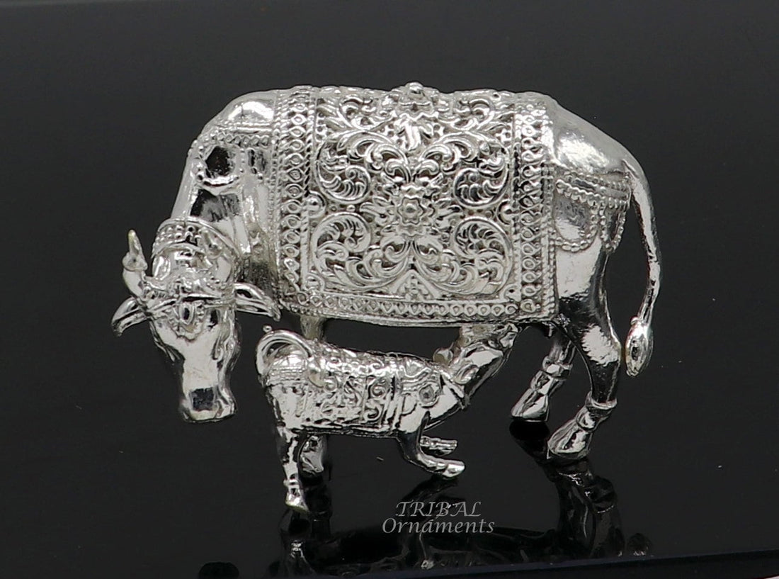 Divine cow and calf 925 sterling silver vintage design Kamdhenu cow, deity's cow, wishing cow, silver cow for wealth and prosperity  art588 - TRIBAL ORNAMENTS