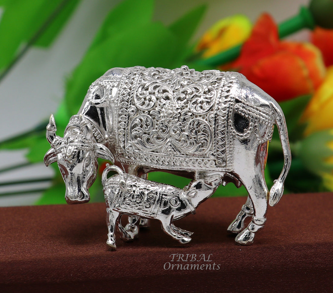 Divine cow and calf 925 sterling silver vintage design Kamdhenu cow, deity's cow, wishing cow, silver cow for wealth and prosperity  art588 - TRIBAL ORNAMENTS