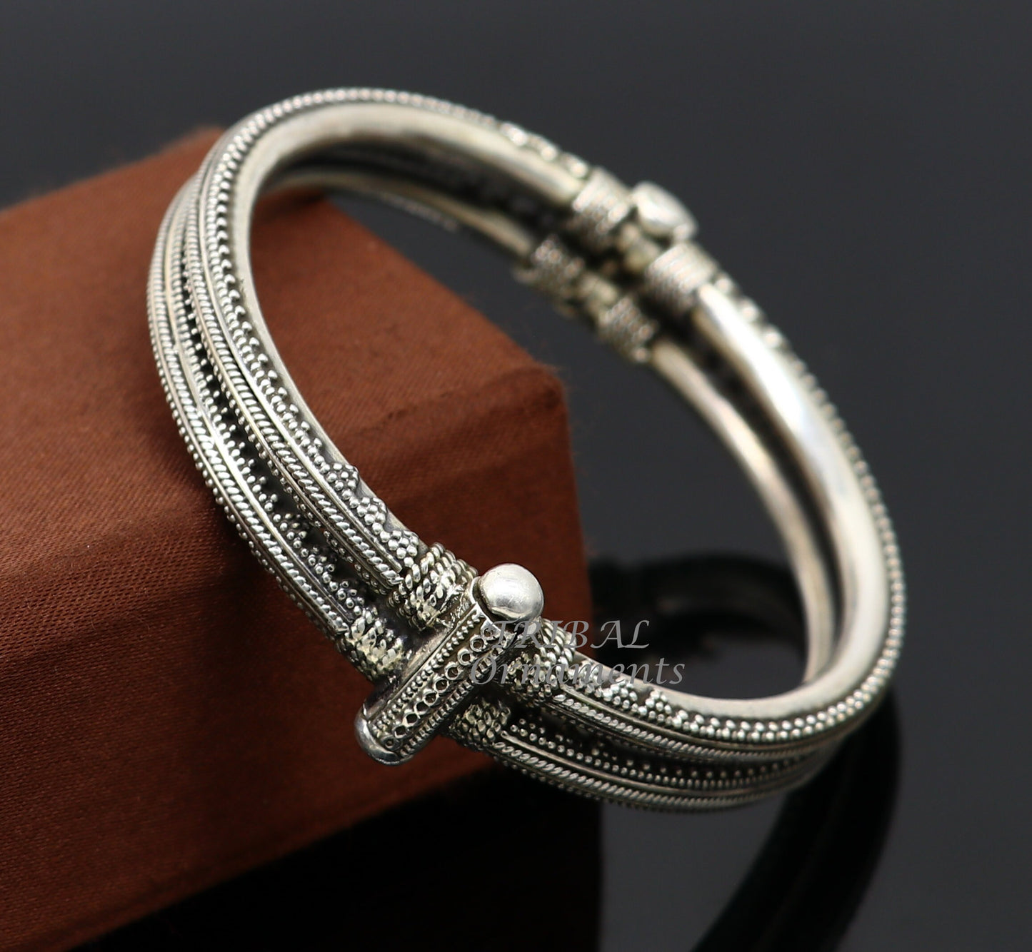 925 sterling silver vintage design handmade unique style kada bangle, best ethnic tribal jewelry from india nsk570 - TRIBAL ORNAMENTS