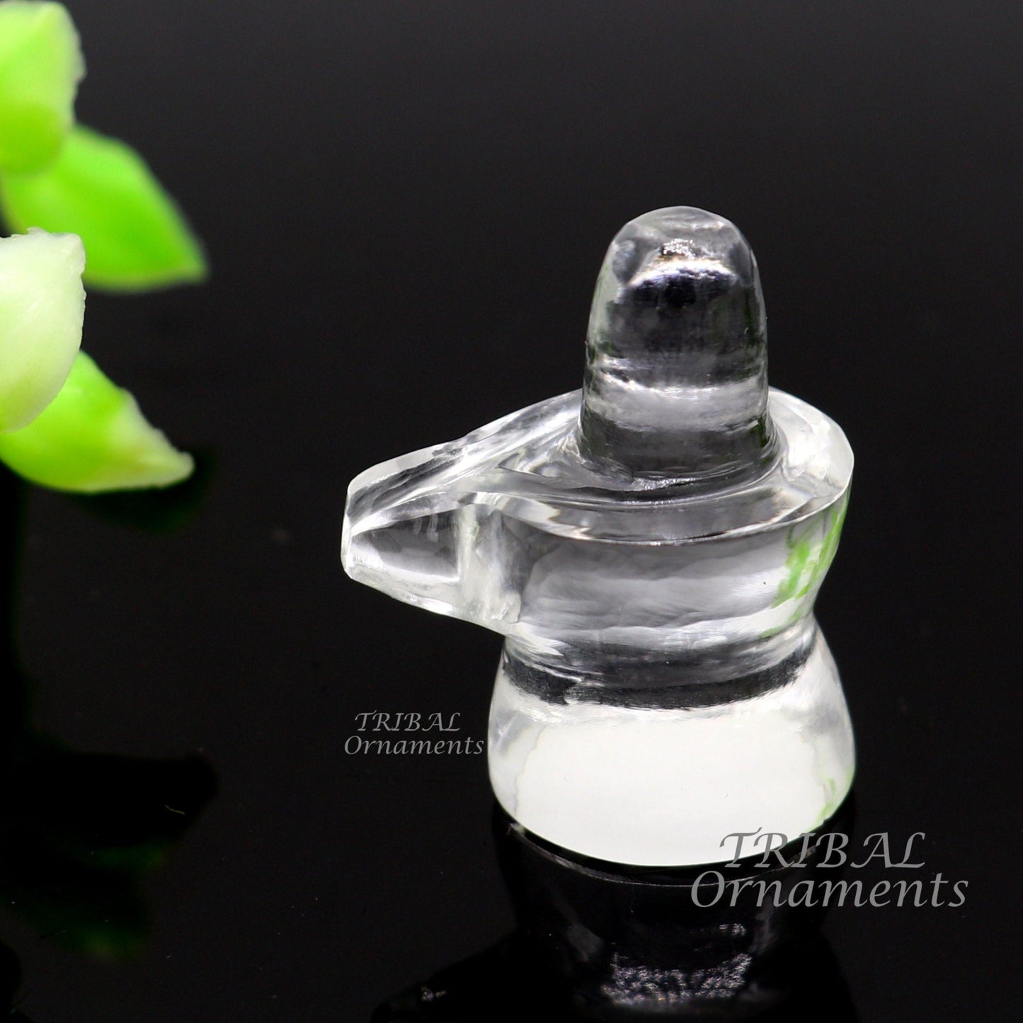 Natural sphatik crystal stone divine lor shiva lingam statue, amazing sphatik lingam puja article for wealth and prosperity stna17 - TRIBAL ORNAMENTS