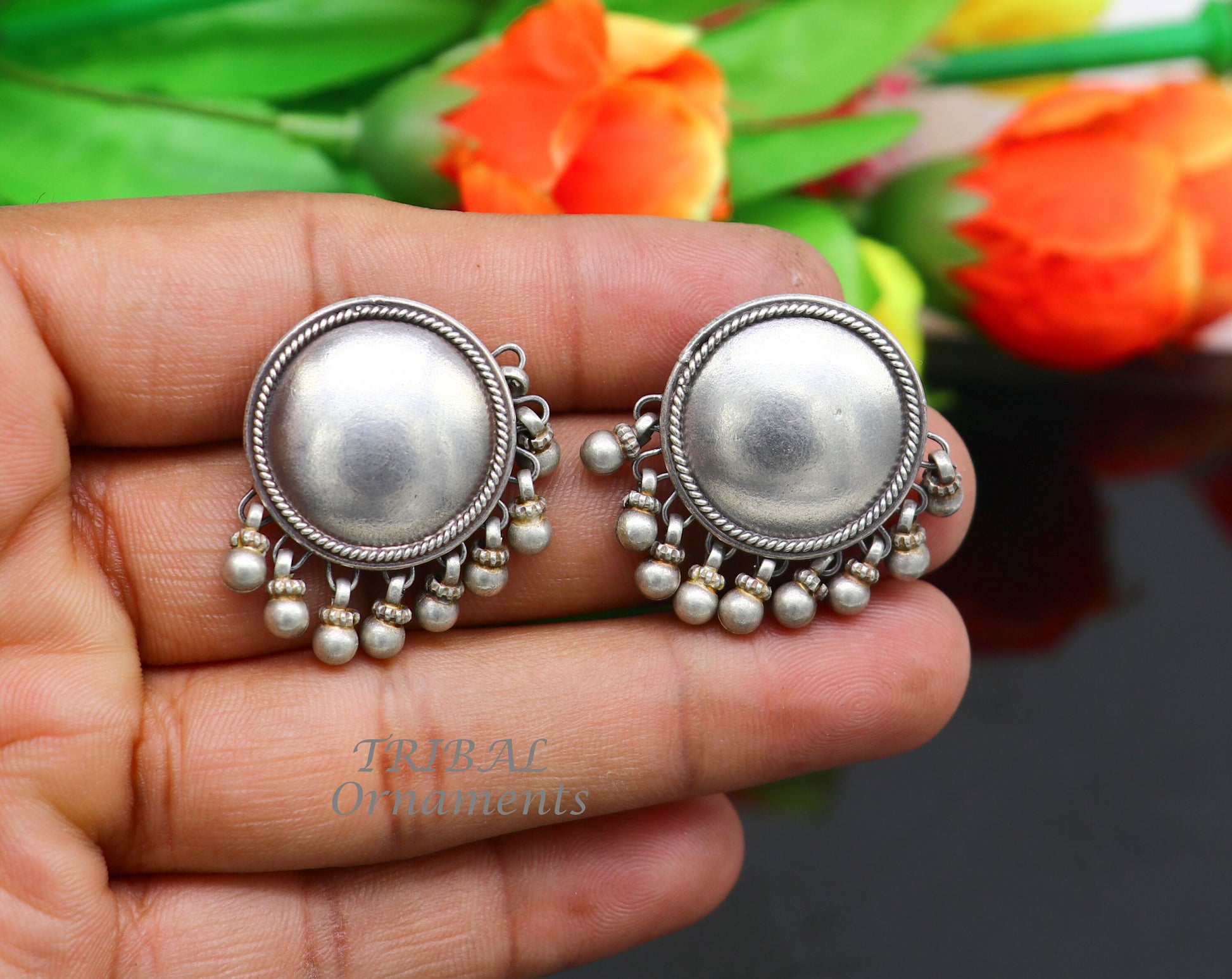 Vintage design 925 sterling silver plain style handmade round design fabulous Stud earrings tribal jewelry from Rajasthan india  s1103 - TRIBAL ORNAMENTS