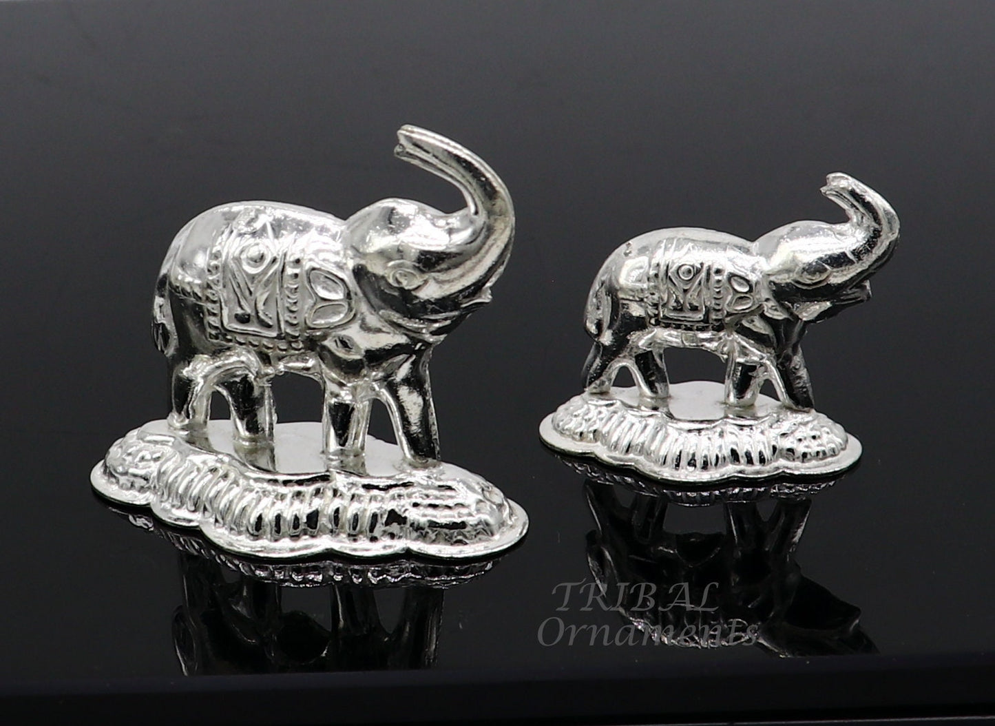 925 Sterling silver handmade upper trunk Elephant statue, puja article figurine, home décor Diwali puja gift su986 - TRIBAL ORNAMENTS