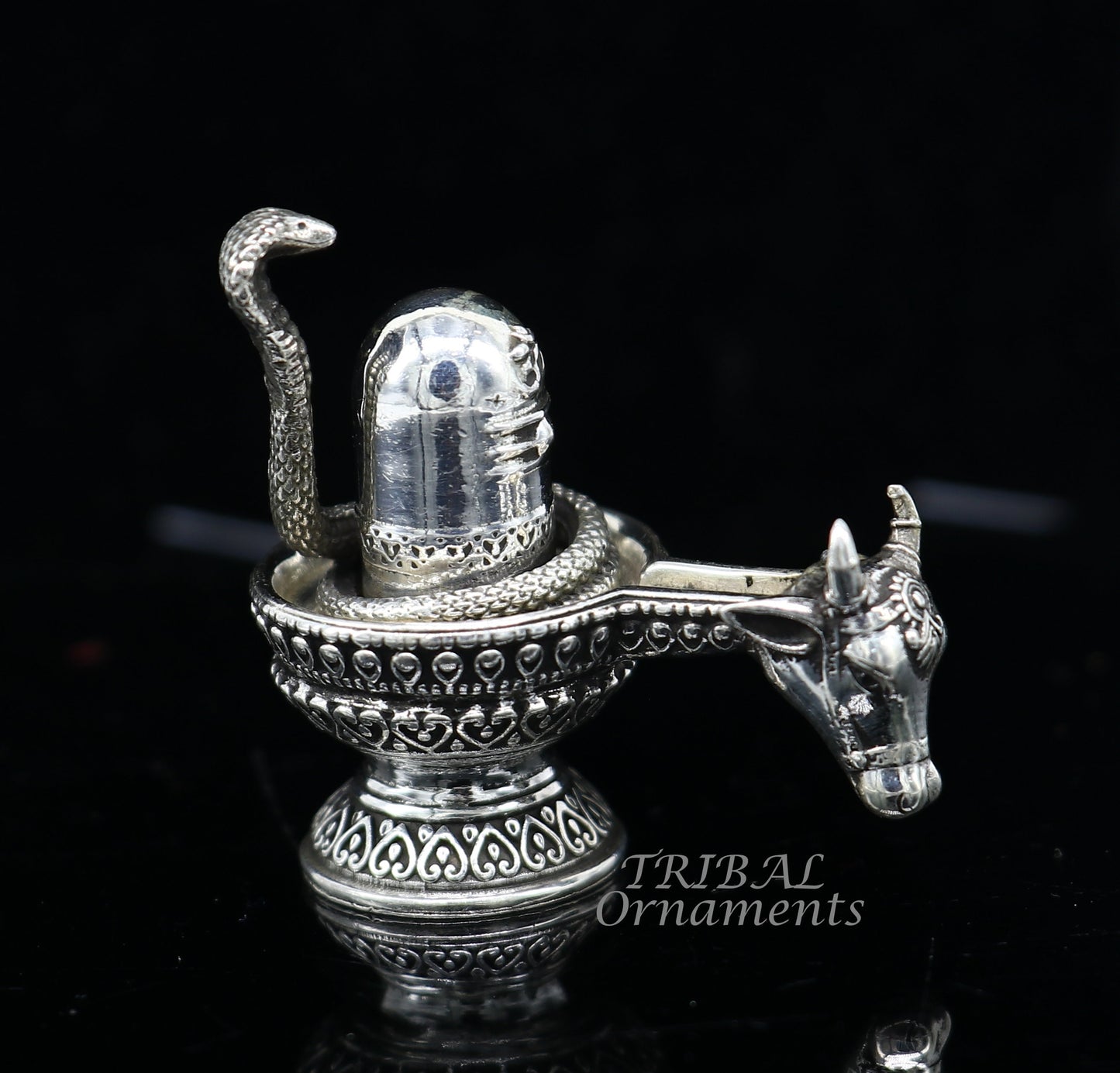 925 sterling silver lord Shiva lingam Jalheri, Divine Shiva lingam at home temple puja worshipping article from India su994 - TRIBAL ORNAMENTS