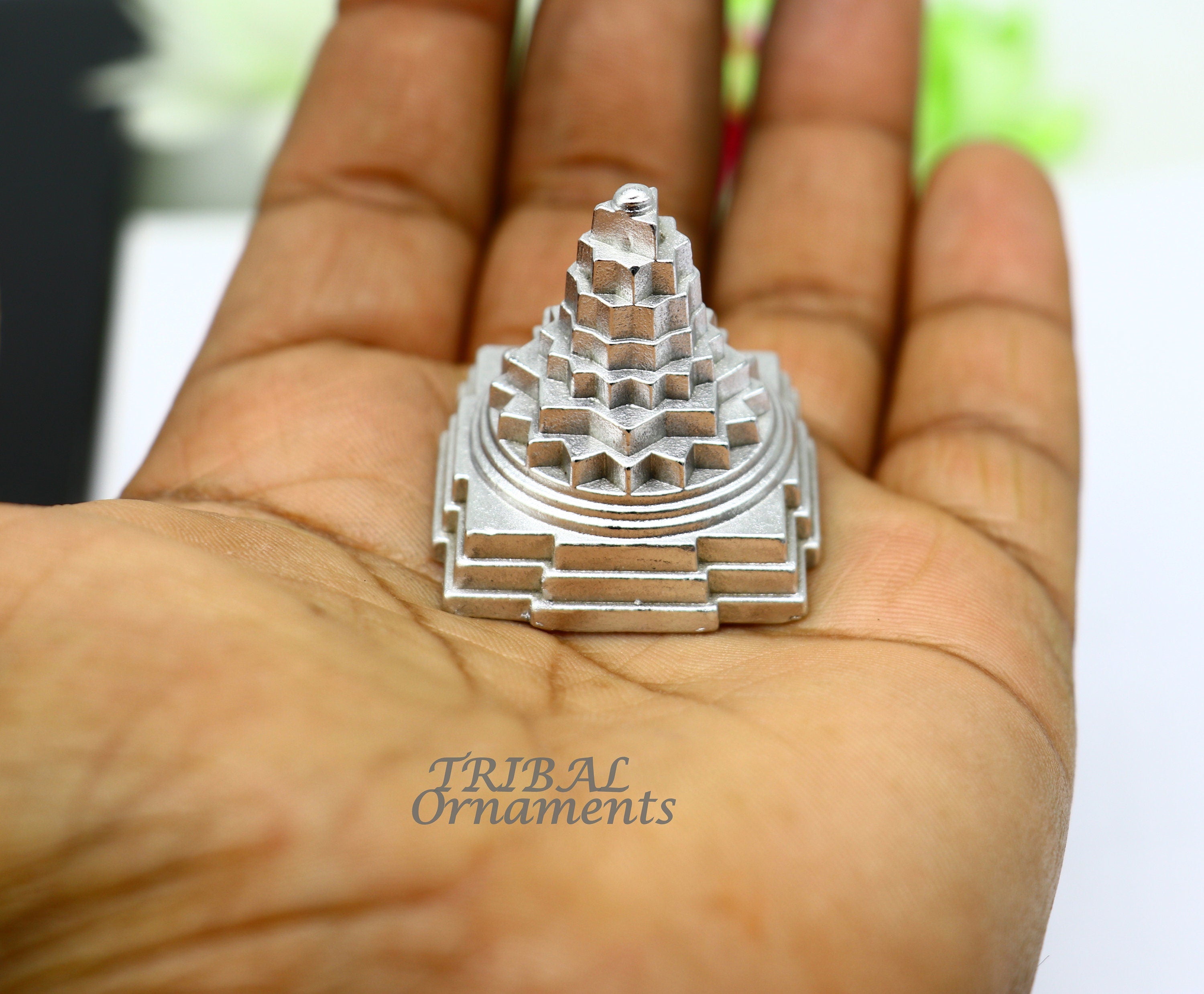 Gomati chakra With Sri Chakra Pyramid- To Attract Godess Lakshmi –  Trucrystals.in