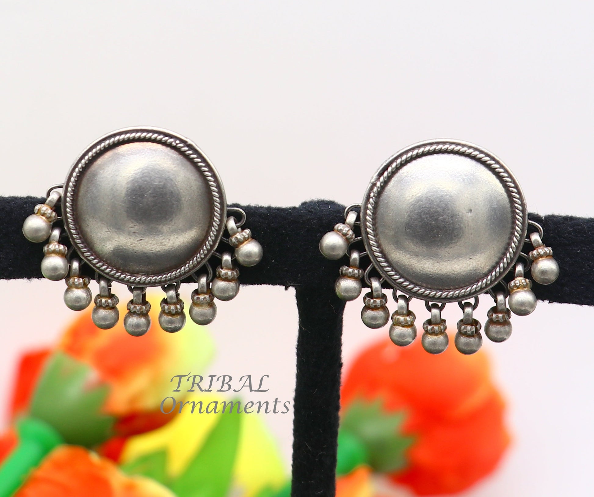 Vintage design 925 sterling silver plain style handmade round design fabulous Stud earrings tribal jewelry from Rajasthan india  s1103 - TRIBAL ORNAMENTS