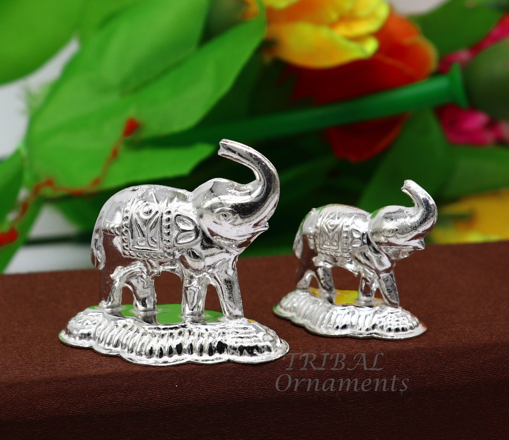 925 Sterling silver handmade upper trunk Elephant statue, puja article figurine, home décor Diwali puja gift su986 - TRIBAL ORNAMENTS