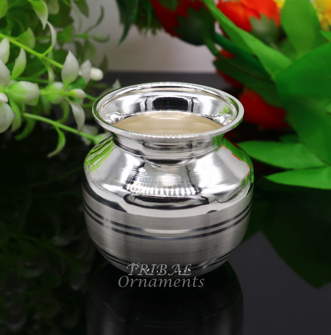 Pure 925 sterling silver handmade plain small Kalash or pot, unique special silver puja article, water or milk kalash pot india su987 - TRIBAL ORNAMENTS