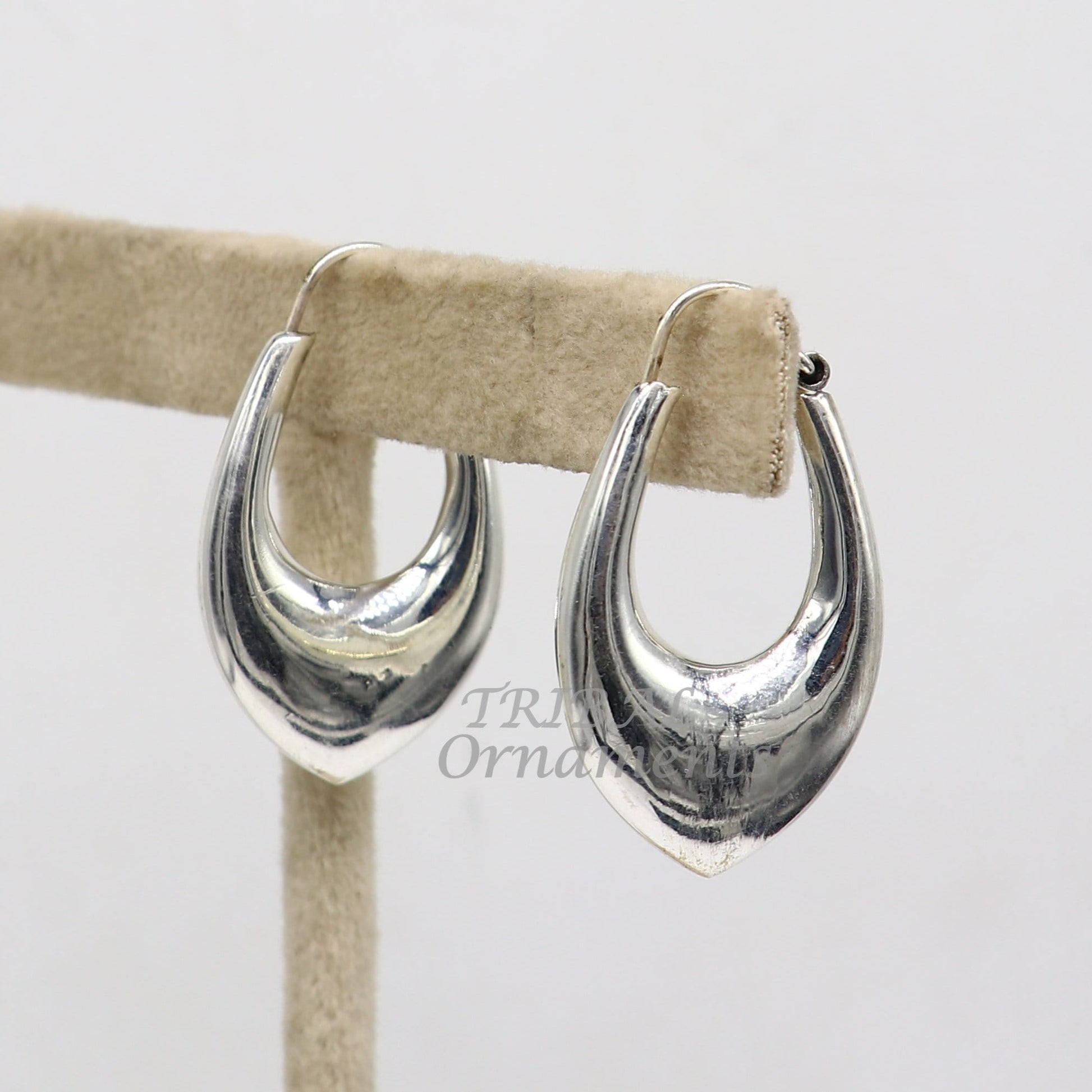 Vintage Design 925 sterling silver fabulous hoops earring, tribal kundal earring from Rajasthan India, best gifting unisex jewelry s1127 - TRIBAL ORNAMENTS