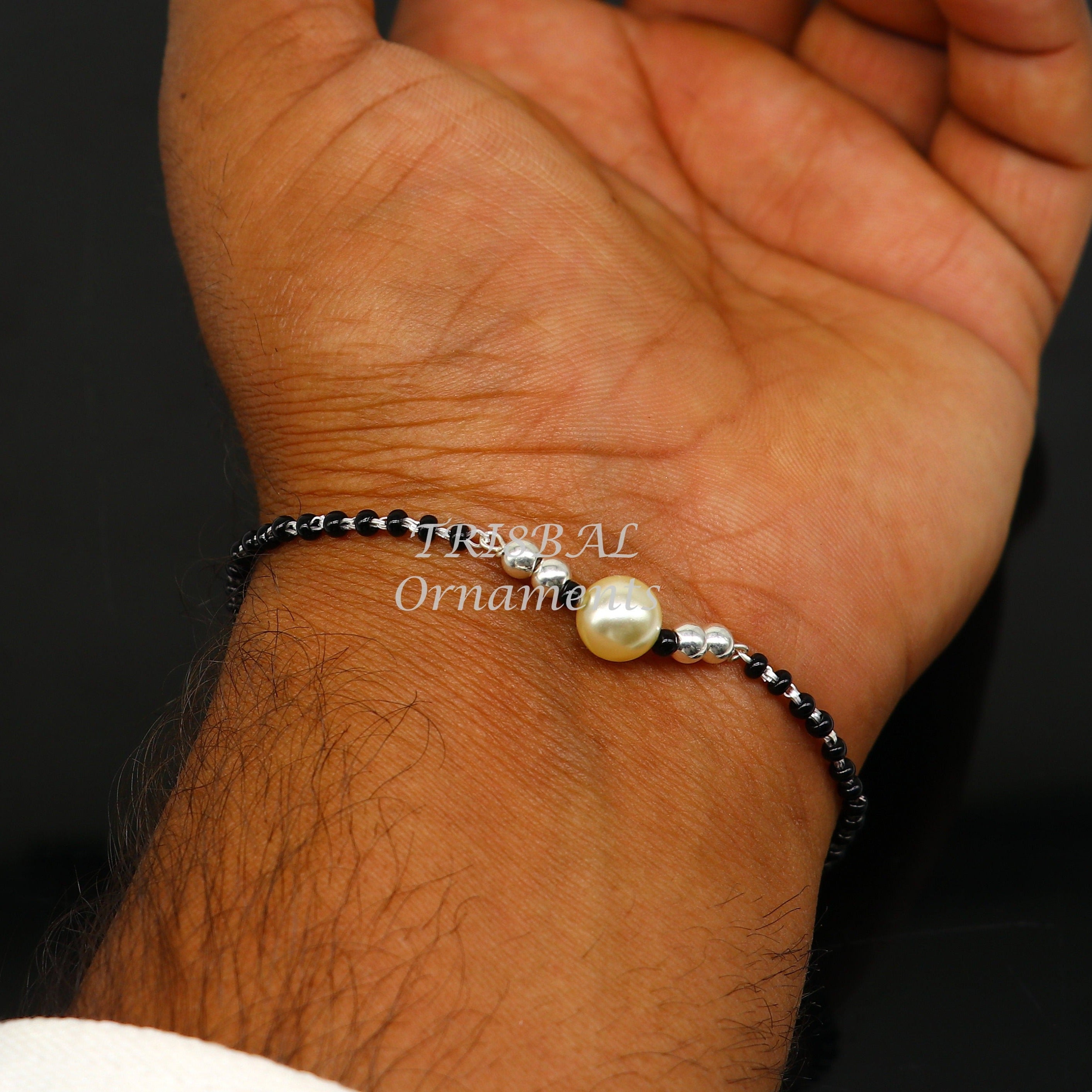 3mm Black Onyx Bead Bracelet with Diamond Bead - Zoe Lev Jewelry