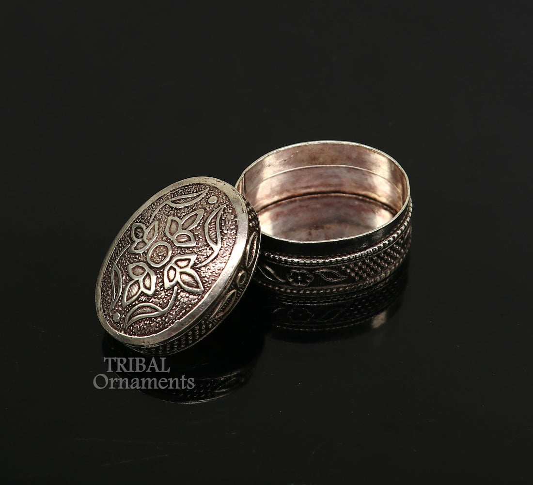 Fabulous oxidized 925 sterling  silver handmade trinket box, eye kajal box, container box, kumkum box, sindur box, best brides gift stb742 - TRIBAL ORNAMENTS