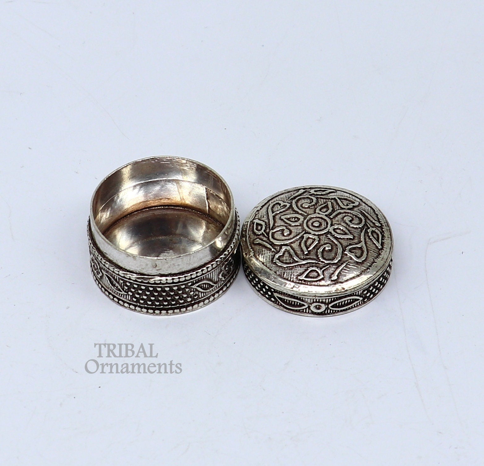 Fabulous 925 sterling  silver handmade trinket box, eye kajal box, container box, kumkum box, sindur box, best brides gift stb740 - TRIBAL ORNAMENTS