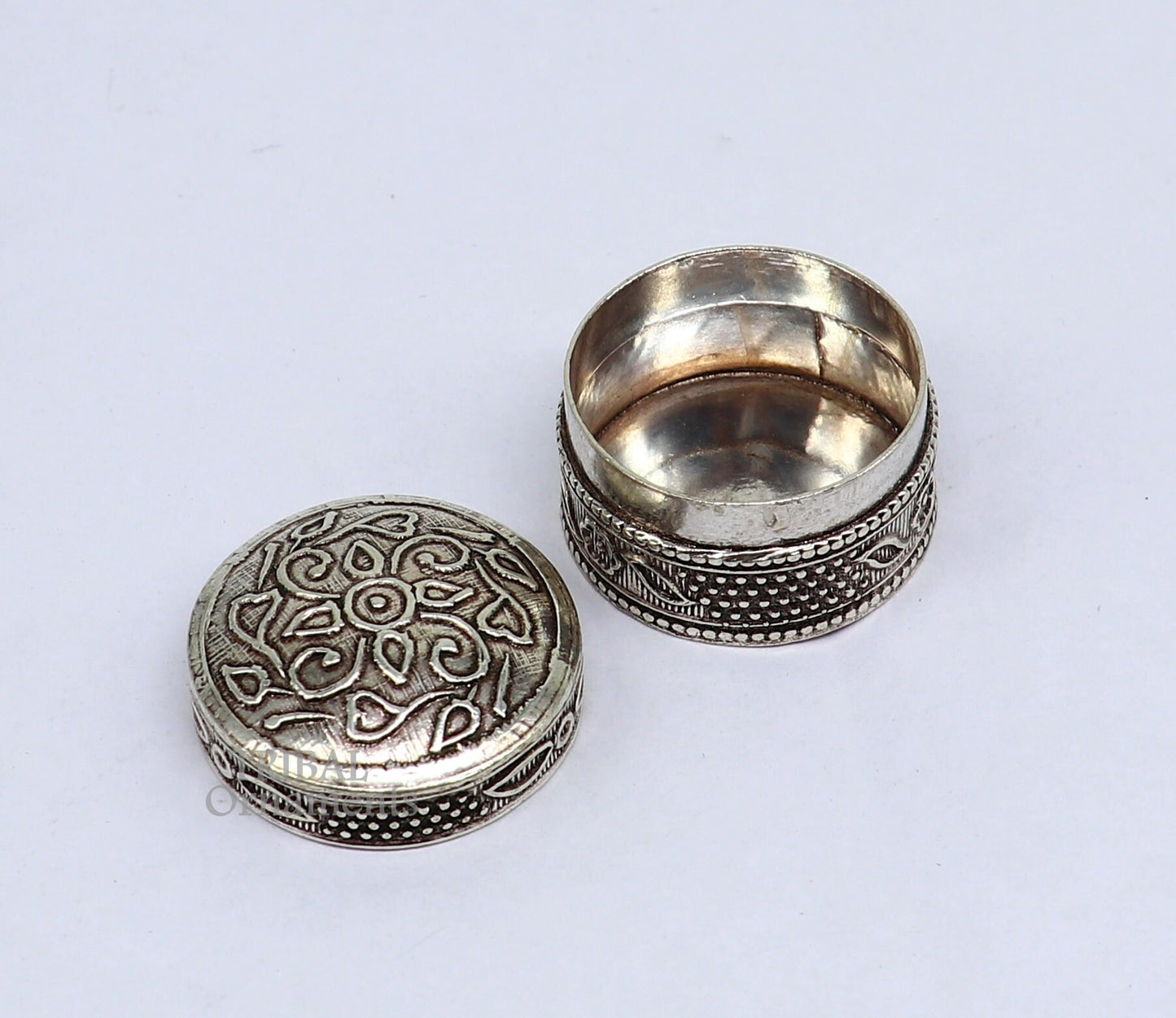 Fabulous 925 sterling  silver handmade trinket box, eye kajal box, container box, kumkum box, sindur box, best brides gift stb740 - TRIBAL ORNAMENTS