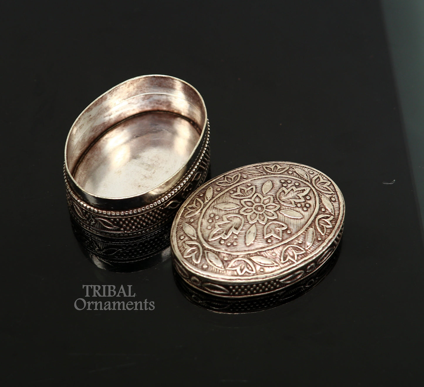 Exclusive small bridal  kajal box 925 sterling silver trinket box, container box, small jewelry box, Vermilion bridal art gifting stb743 - TRIBAL ORNAMENTS