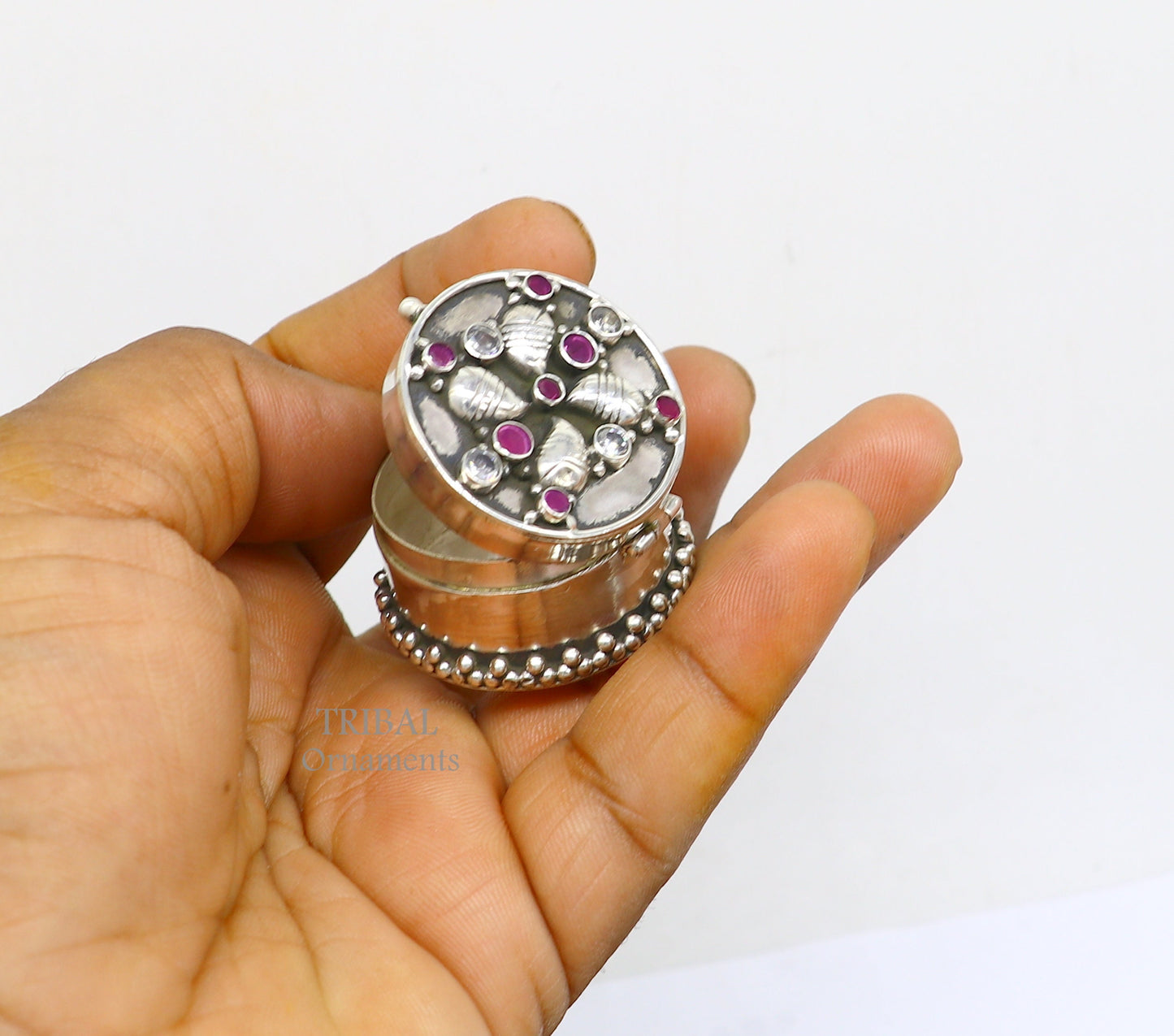 925 sterling silver Stunning stone work design cz stone trinket box, kajal eyeliner box, Sindur box brides gift silver box stb745 - TRIBAL ORNAMENTS