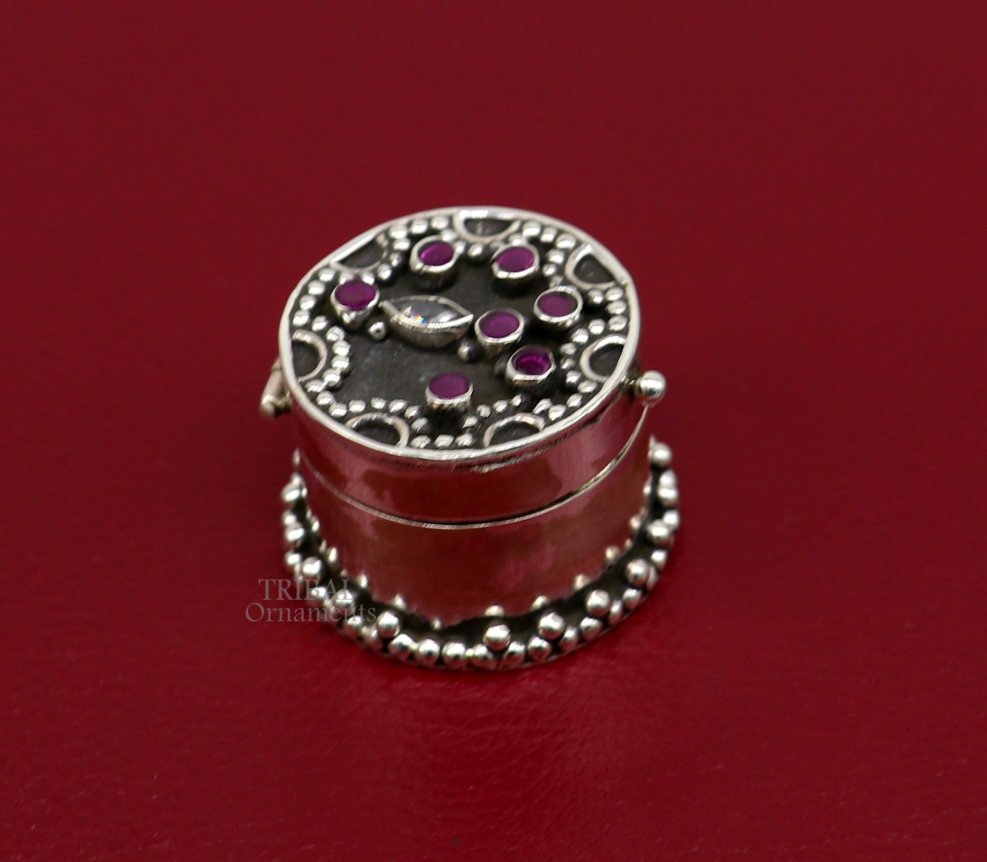 925 sterling silver handcrafted round shape design red stone work trinket box, kajal eyeliner box, Sindur box brides gift silver box stb762 - TRIBAL ORNAMENTS