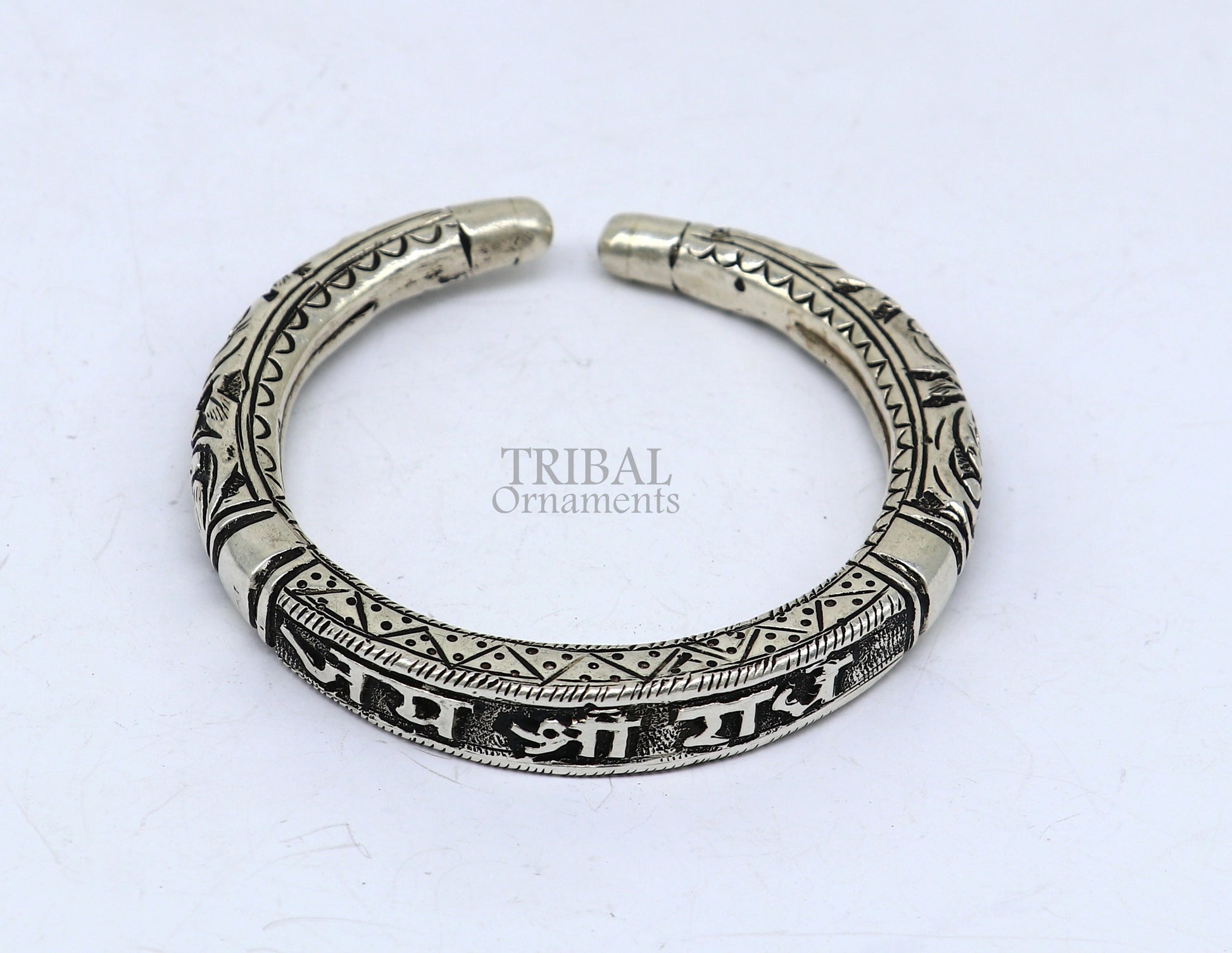 925 Sterling silver handmade Nakshi work "Jai Shree Radhe" Goddess Radha mantra bracelet kada divine unisex tribal ethnic jewelry nsk654 - TRIBAL ORNAMENTS