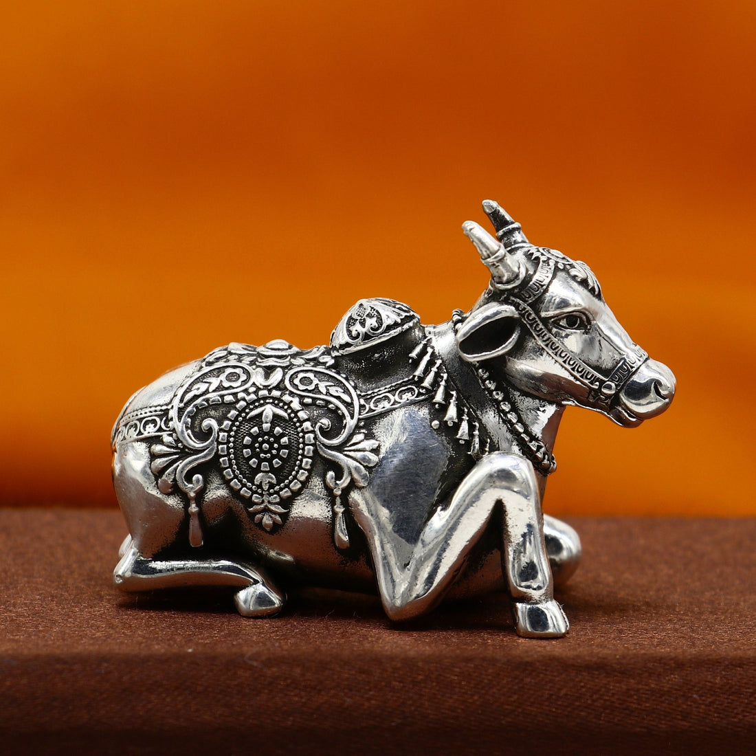 925 Sterling silver Lord Shiva Vahan Nandi Maharaj handmade small article for puja, best gift for lord Shiva, divine Nandi statue Art621 - TRIBAL ORNAMENTS