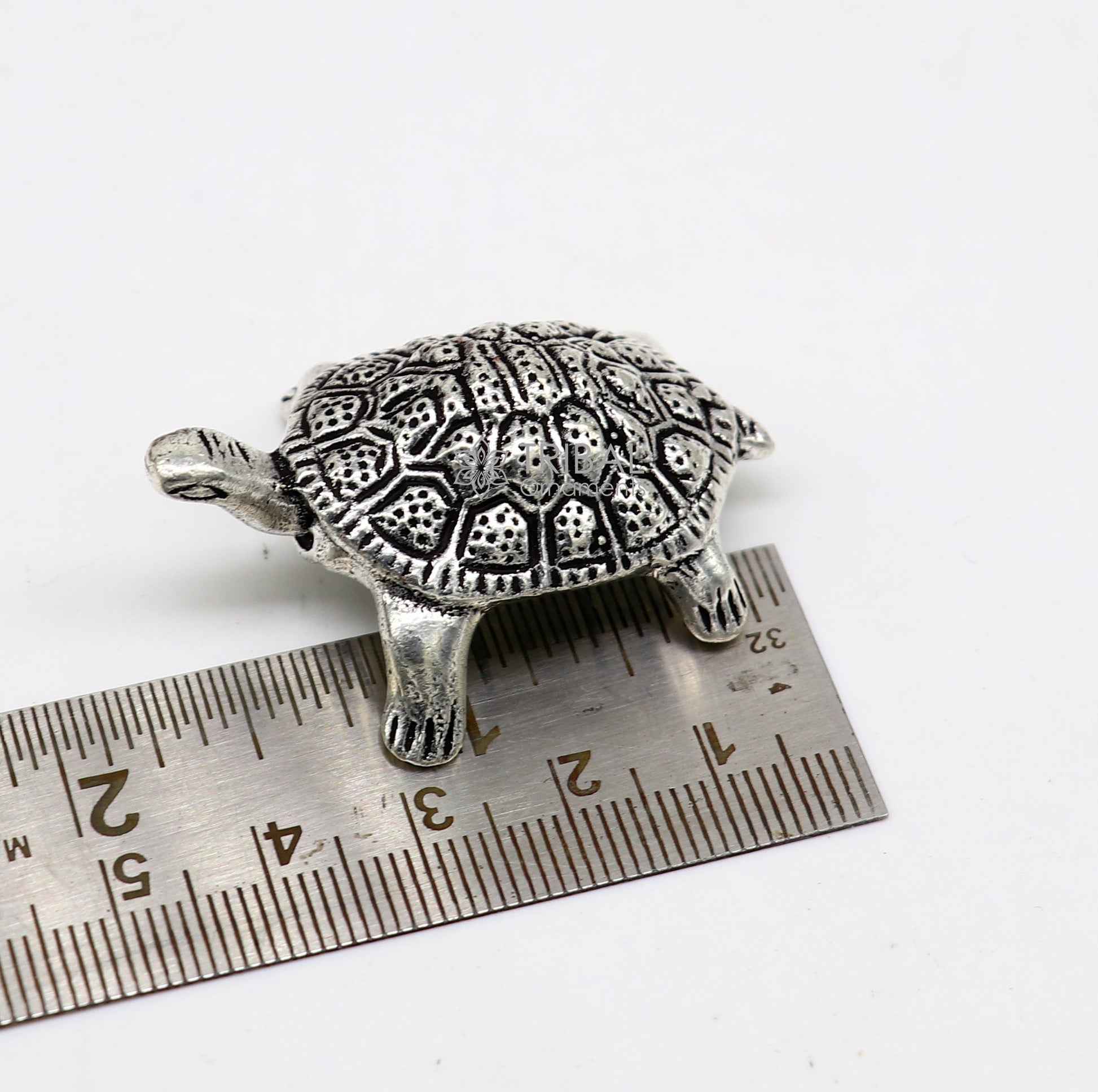 925 sterling silver Solid design small tortoise statue sculpture puja article collection silver figurine for wealth and prosperity art613 - TRIBAL ORNAMENTS