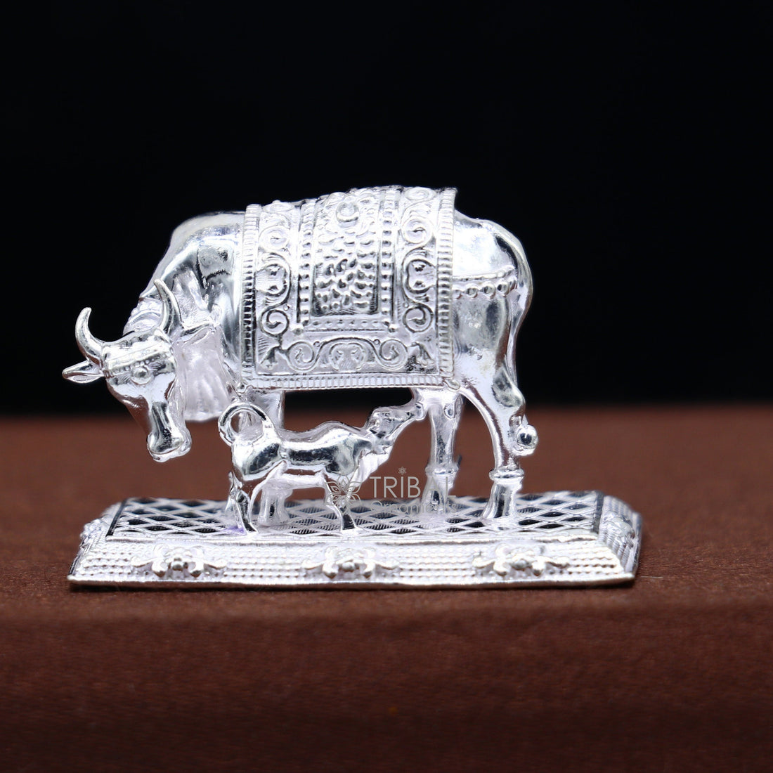 Divine cow with calf 925 sterling silver Kamdhenu cow, deity's cow, wishing cow, silver worshipping article for wealth and prosperity art639 - TRIBAL ORNAMENTS