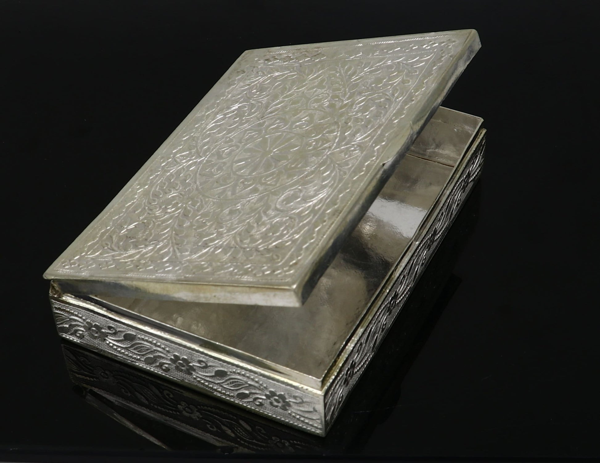 4"x 3" inches 925 sterling silver trinket box casket box container cigar box, sanduk/tijori brides jewelry box collectible pieces stb786 - TRIBAL ORNAMENTS