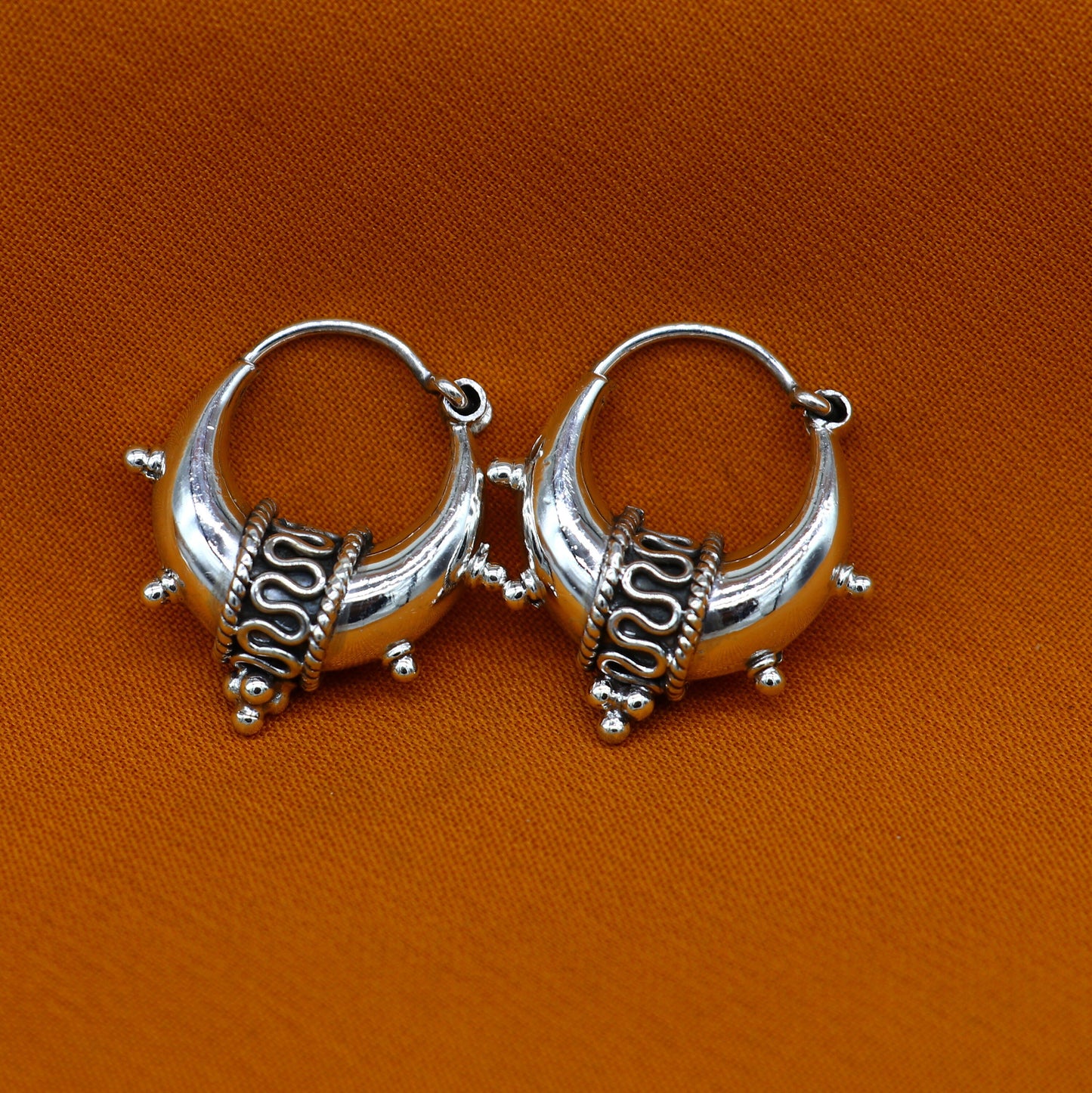 925 sterling silver plain shiny traditional cultural design elegant hoops earrings kundal tribal belly dance brides dainty jewelry s1157 - TRIBAL ORNAMENTS