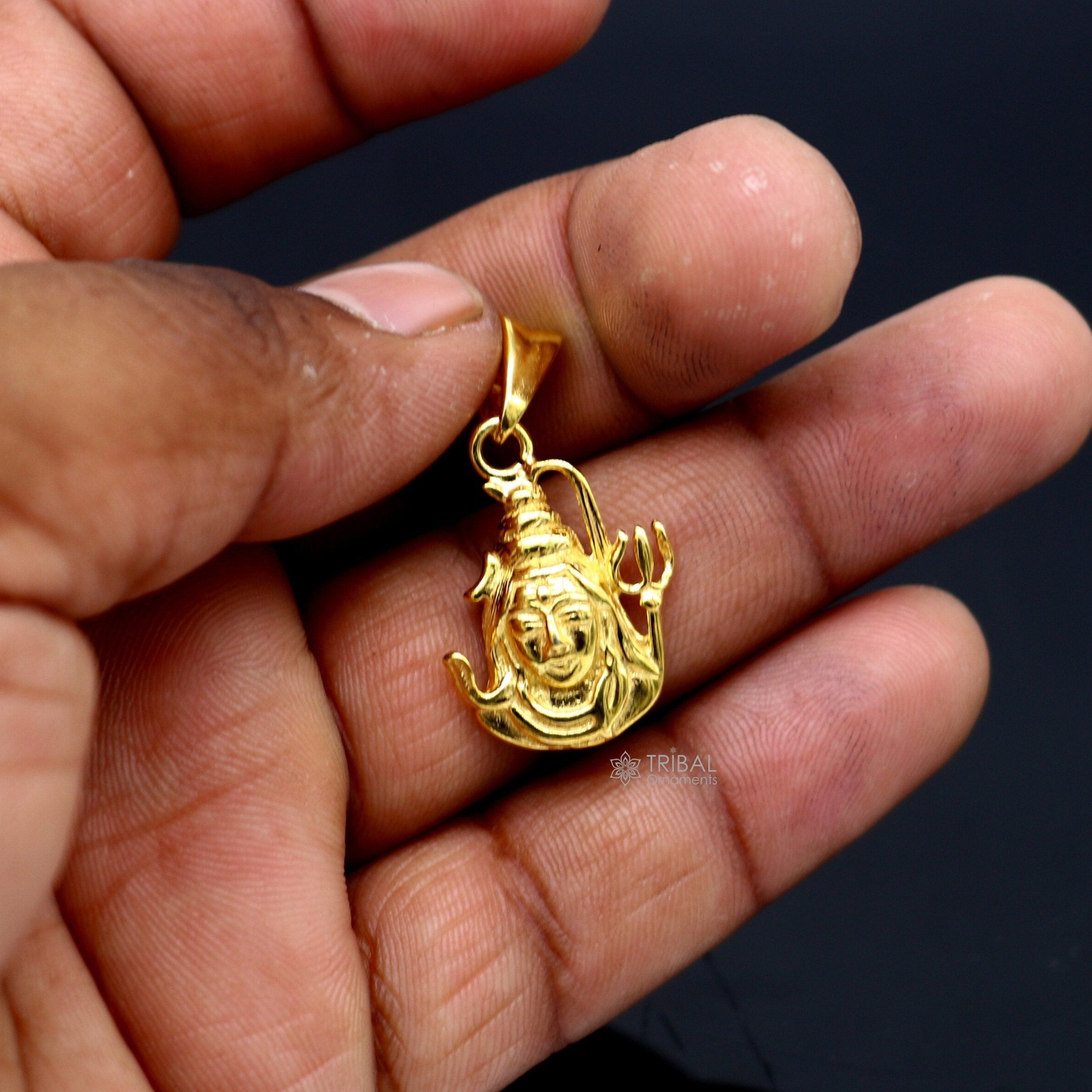 Gold lord shiva on sale pendant