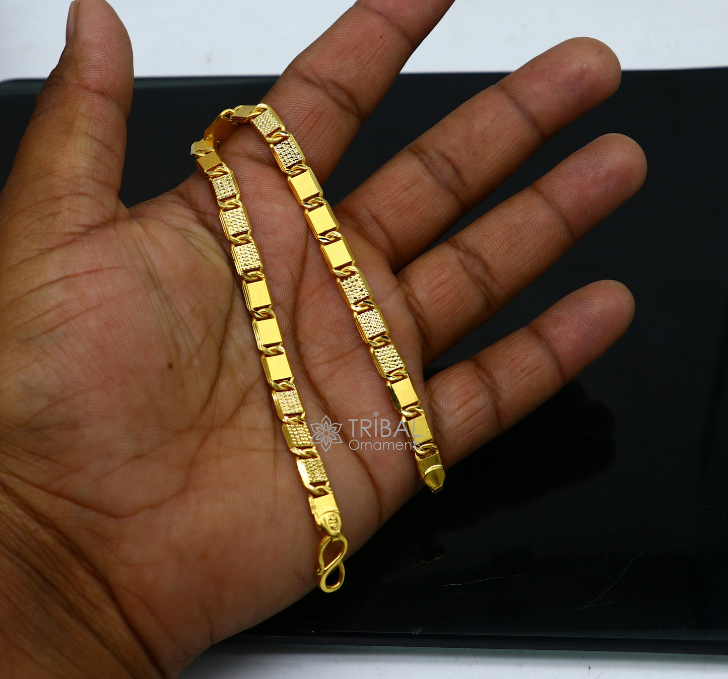 Genuine 22kt Yellow Gold Handmade Solid Gold Bar Royal Nawabi -   Mens gold  bracelets, Man gold bracelet design, Mens bracelet gold jewelry