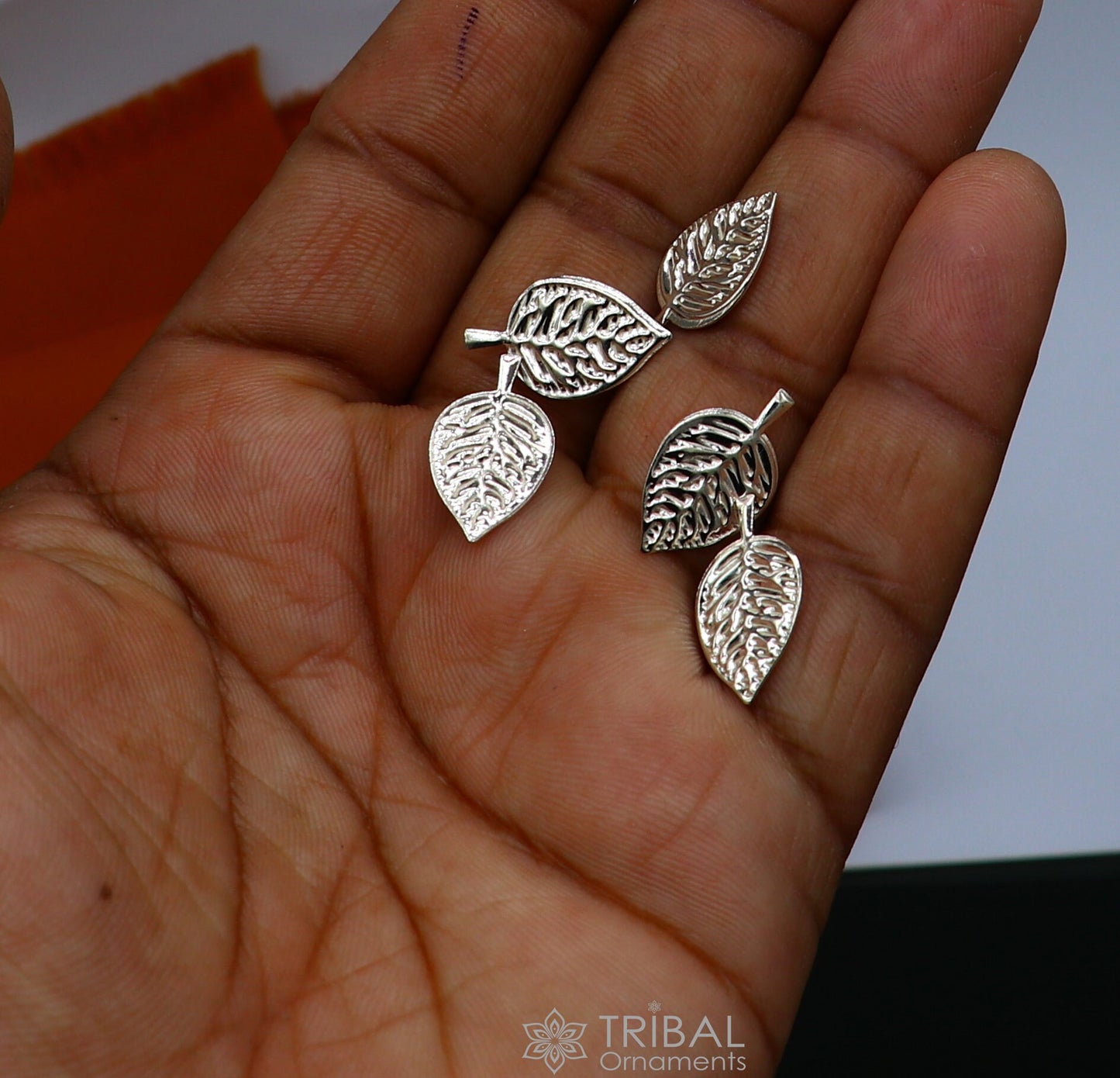 2cm 925 sterling silver handmade small betel leaf Paan leaf for worshipping offered to Lord Vishnu, Goddesses Laxmi and Lord Ganesh su1104 - TRIBAL ORNAMENTS